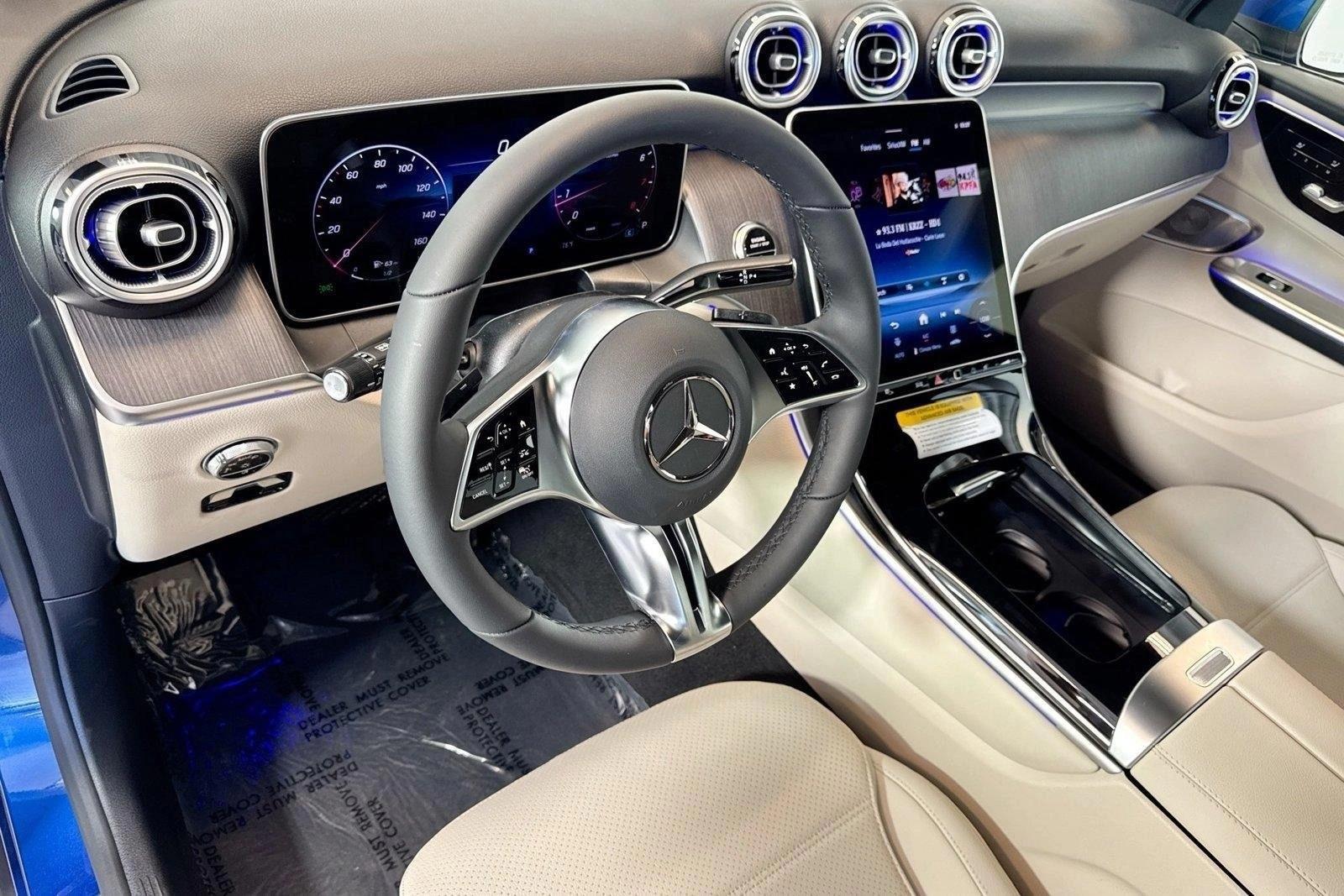 Thumbnail: 2026 Mercedes-Benz GLC - 3