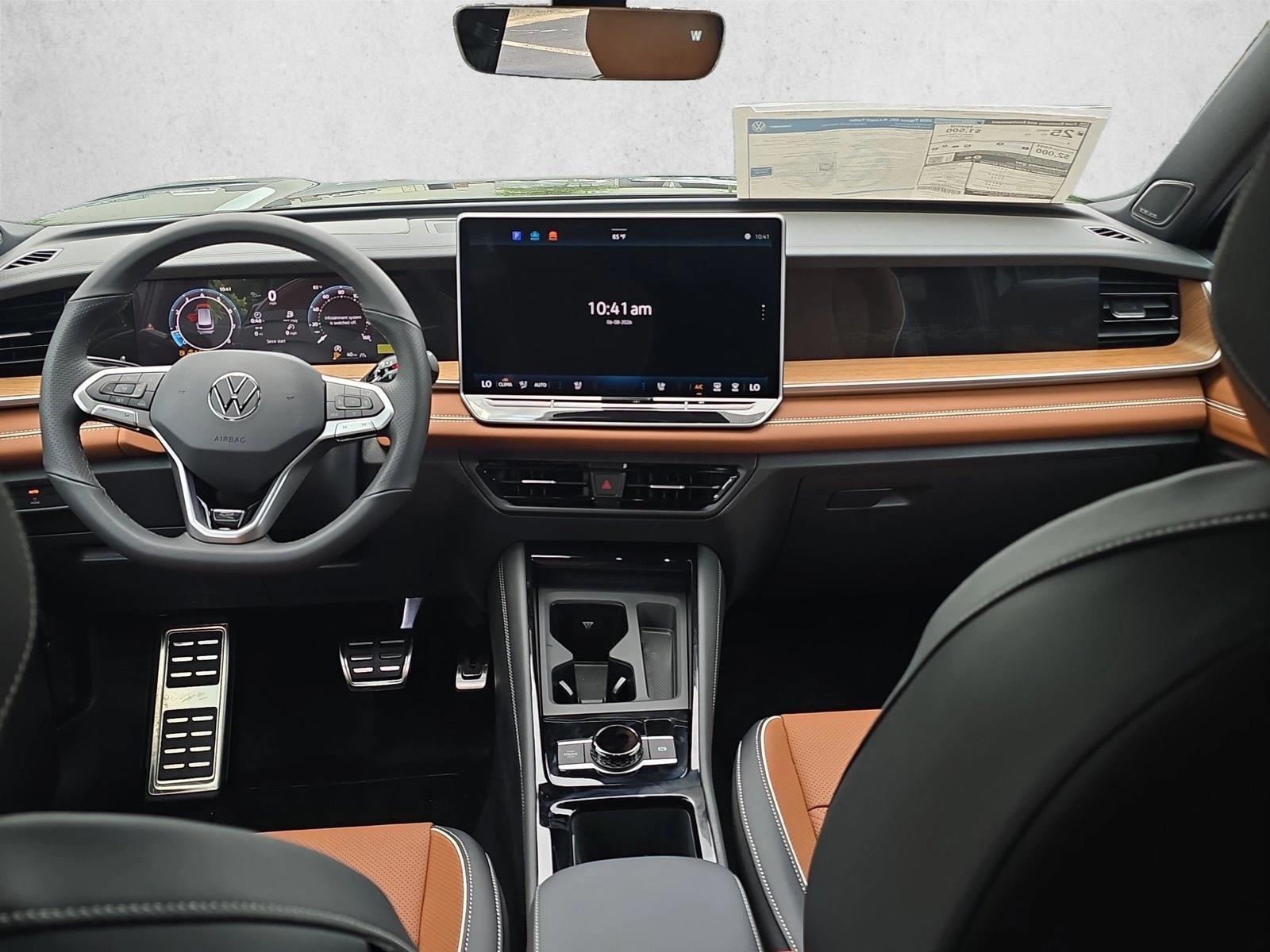 Thumbnail: 2026 Volkswagen Tiguan - 4