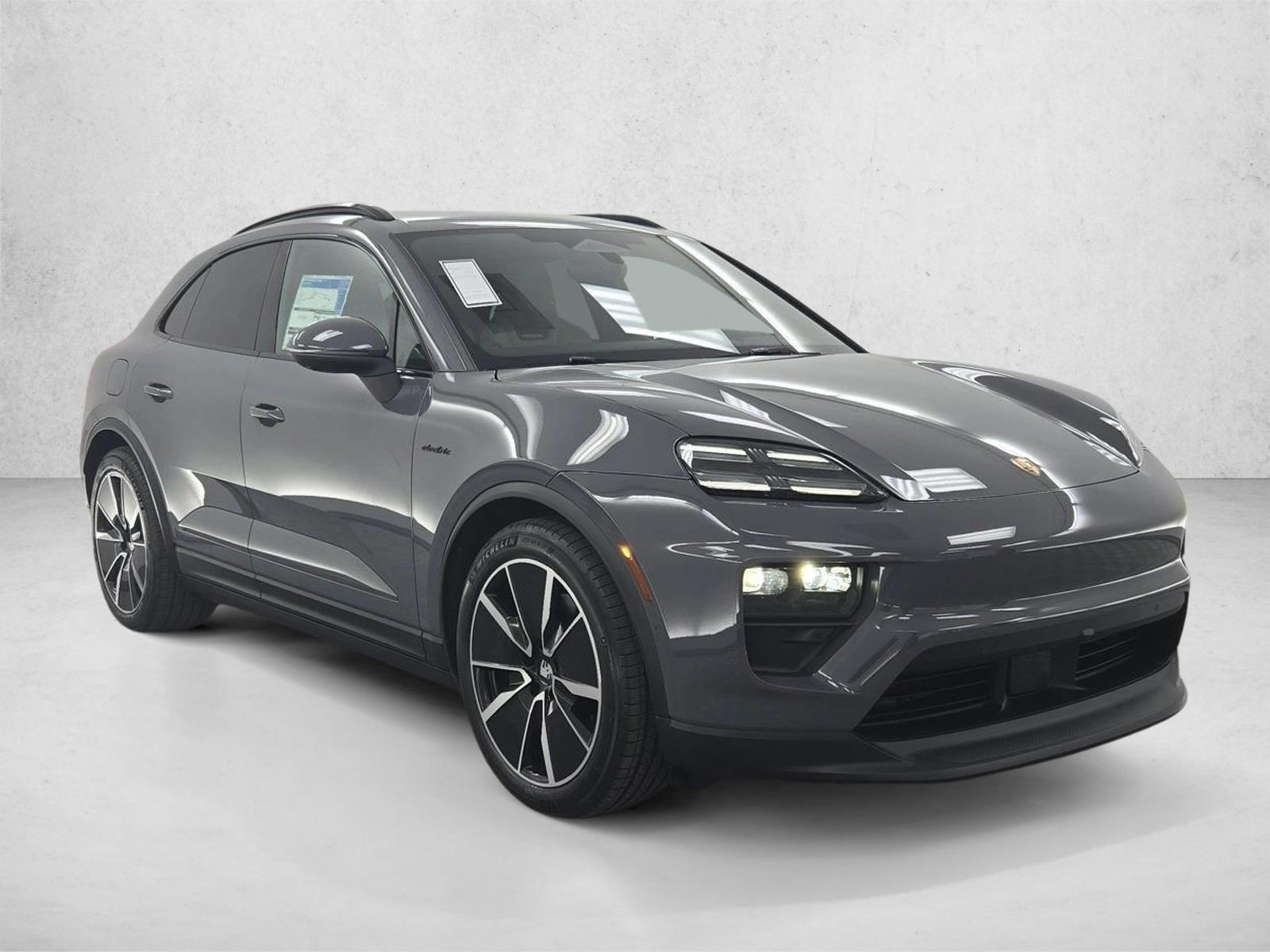 2025 Porsche Macan S - Photo 7