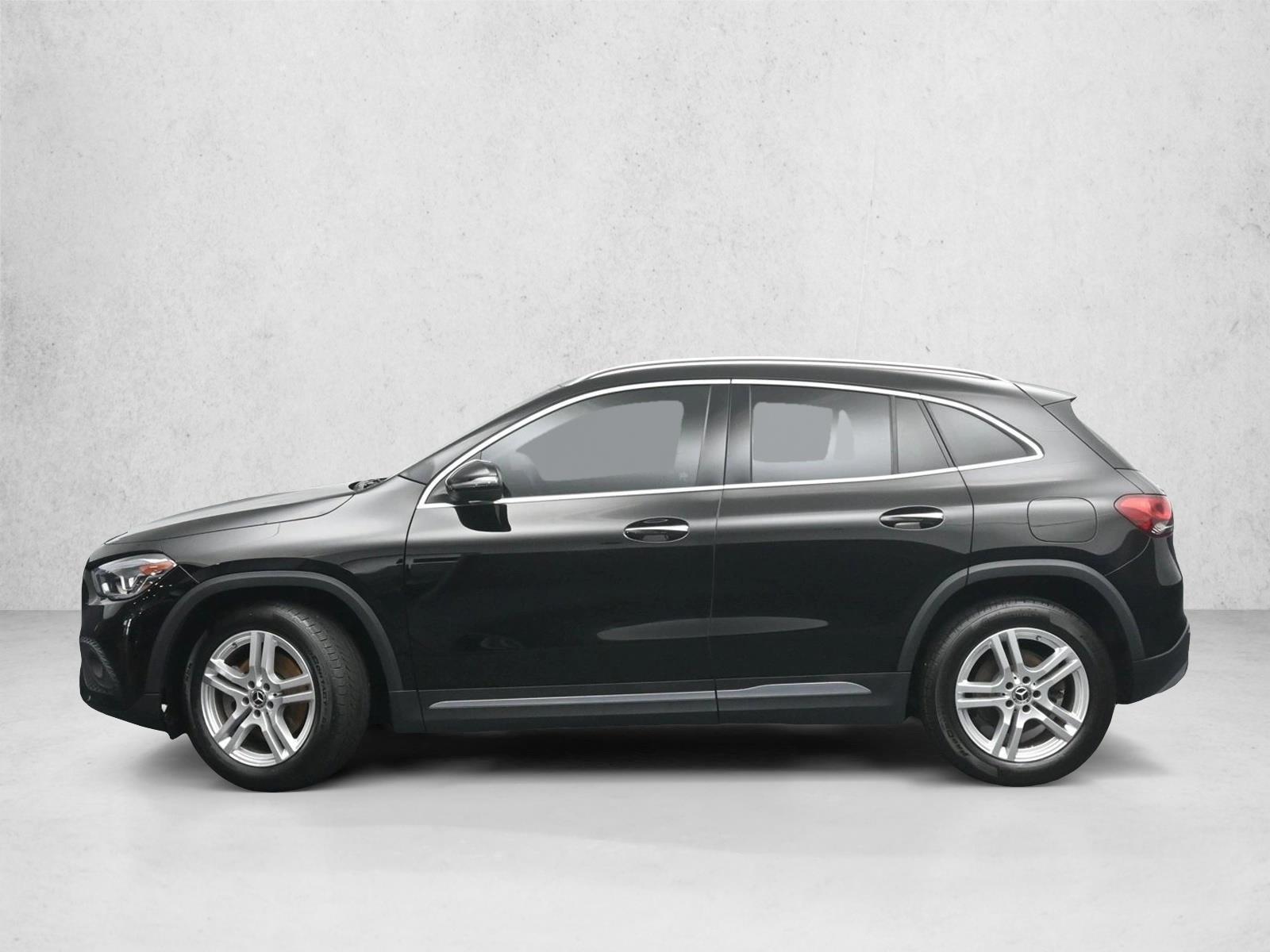 Thumbnail: 2021 Mercedes-Benz GLA - 2