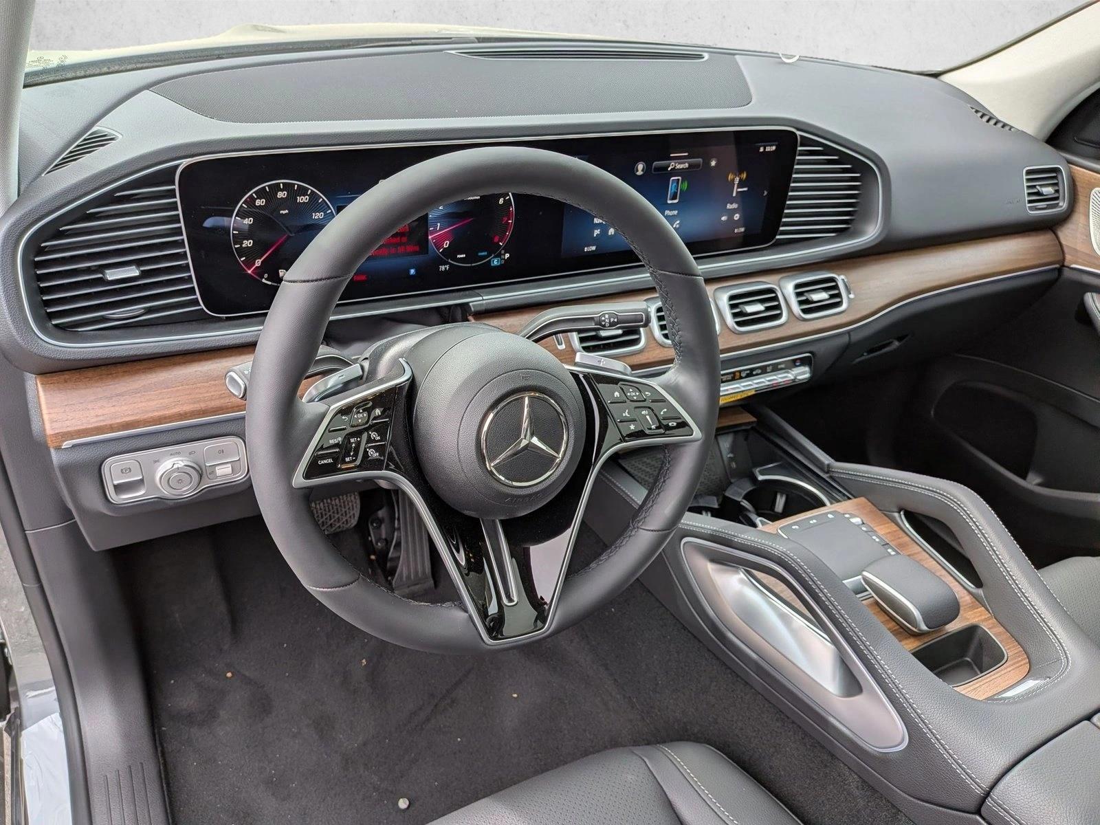 Thumbnail: 2026 Mercedes-Benz GLE - 3