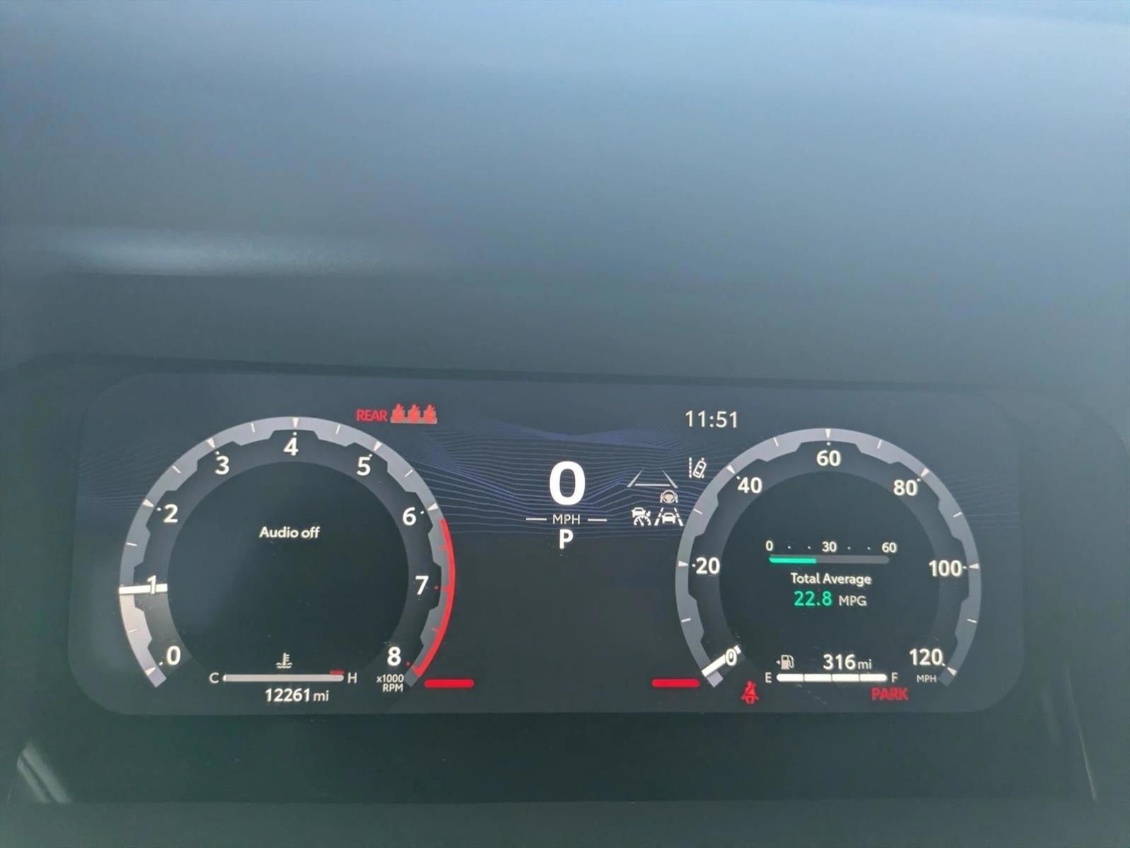 2025 Toyota Tacoma TRD Sport - Photo 10