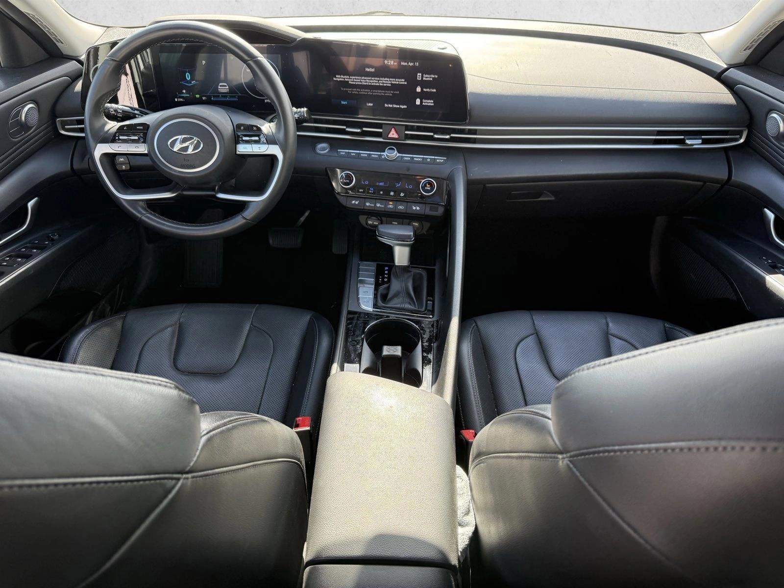 Thumbnail: 2023 Hyundai Elantra - 3