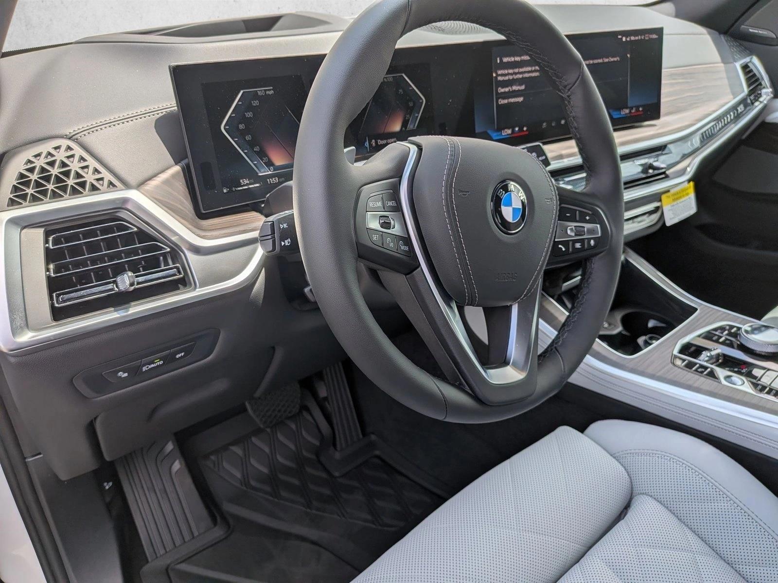 Thumbnail: 2026 BMW X5 - 3