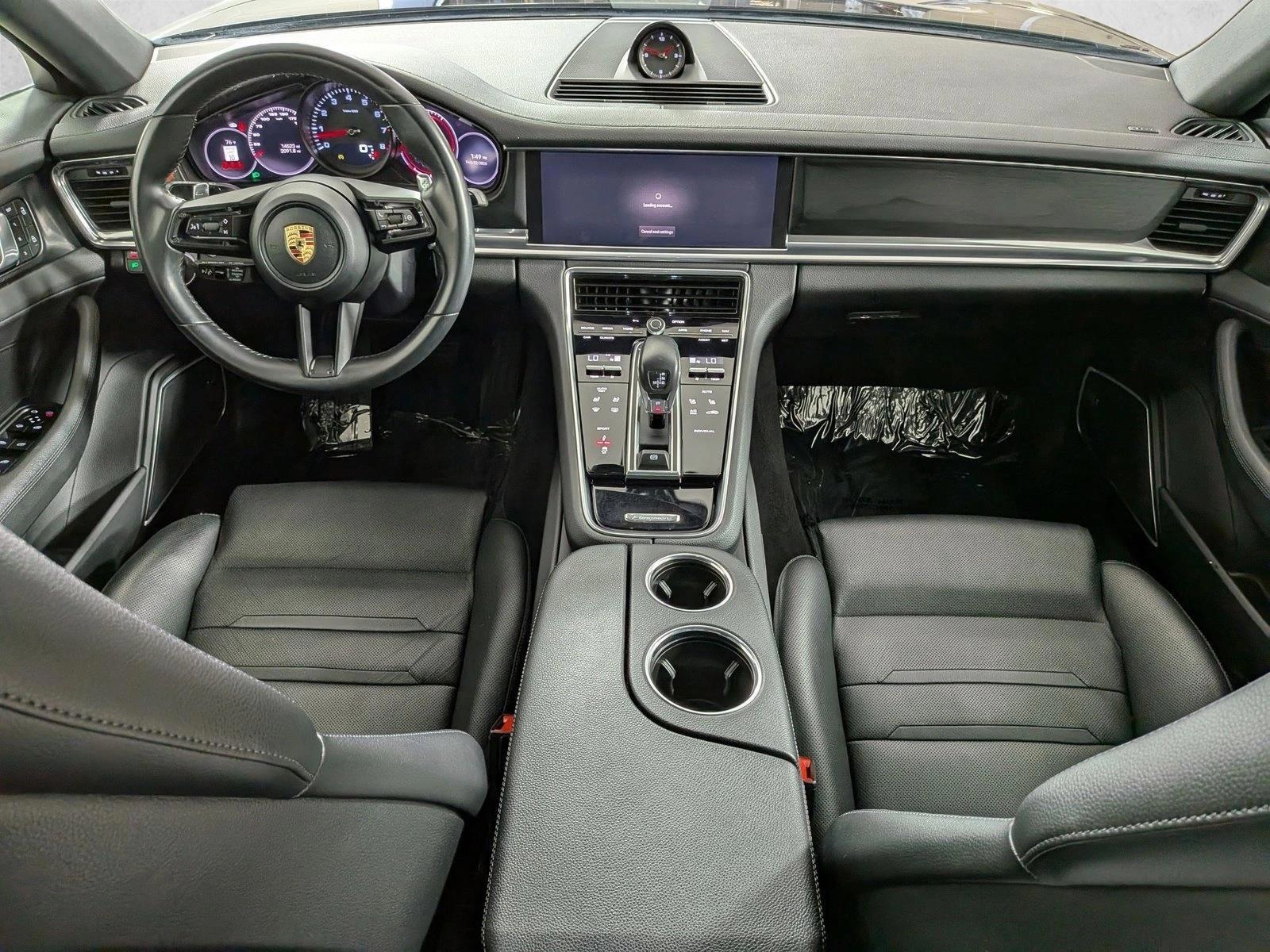 Thumbnail: 2023 Porsche Panamera - 6