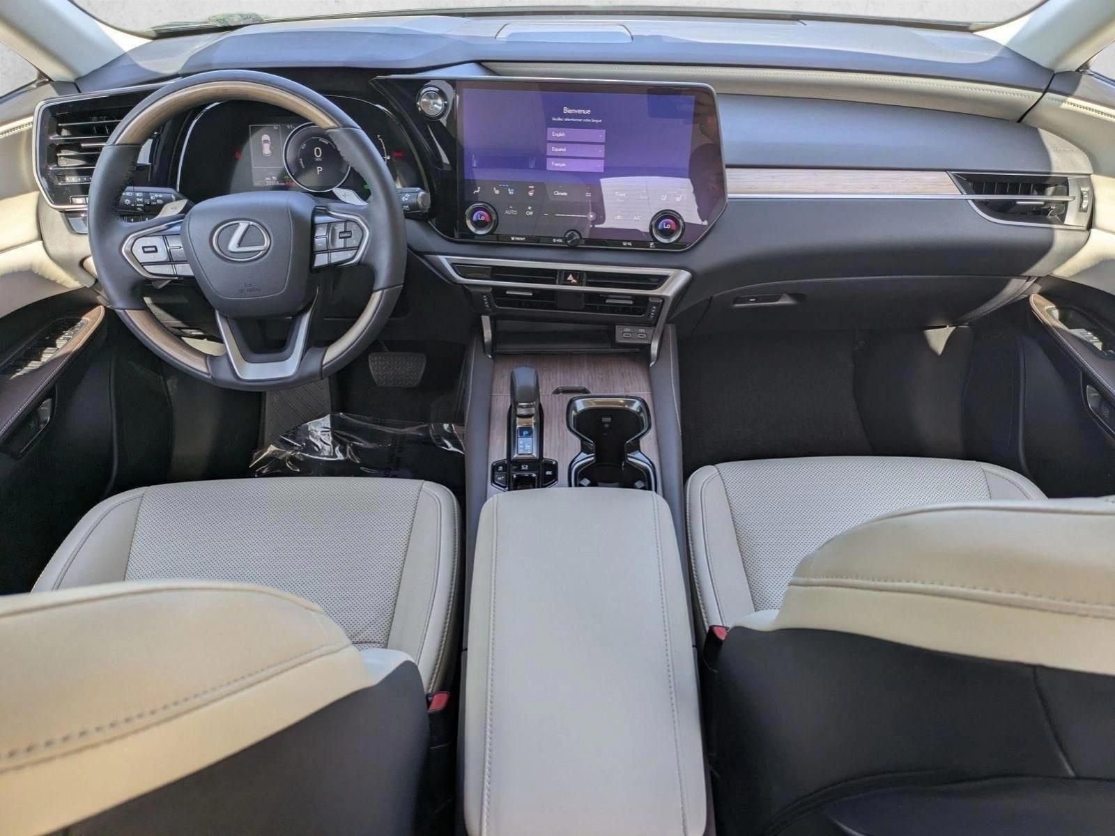 Thumbnail: 2023 Lexus RX - 4