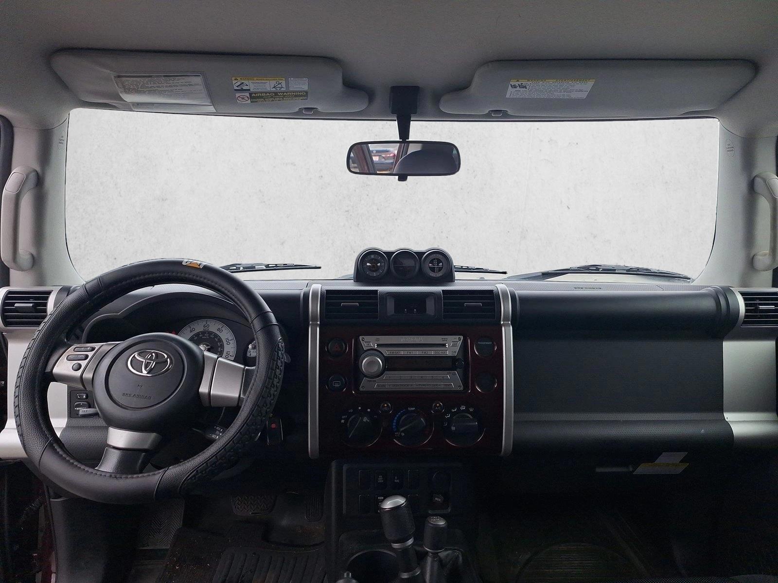 Thumbnail: 2007 Toyota FJ Cruiser - 3