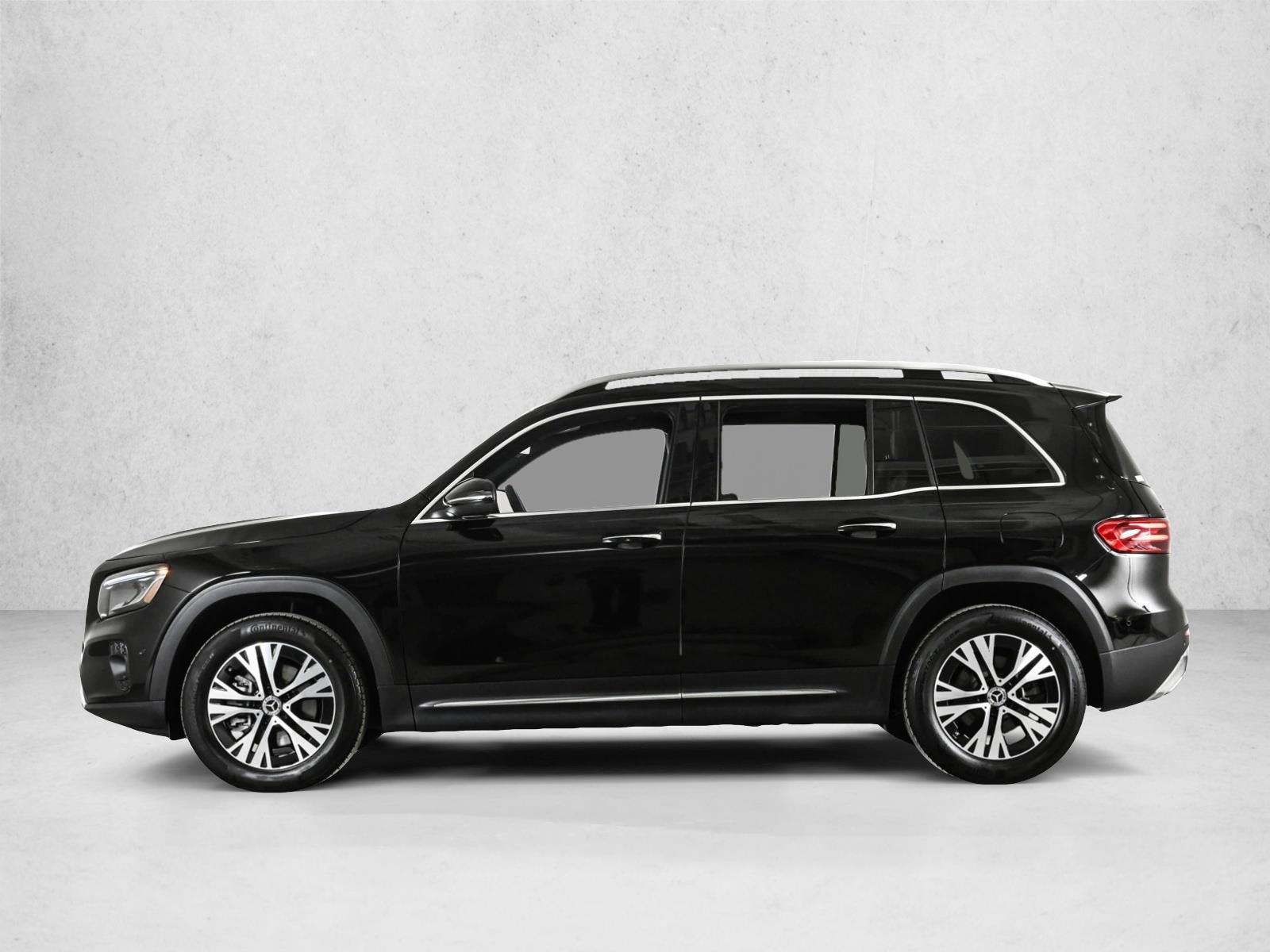 Thumbnail: 2025 Mercedes-Benz GLB - 2