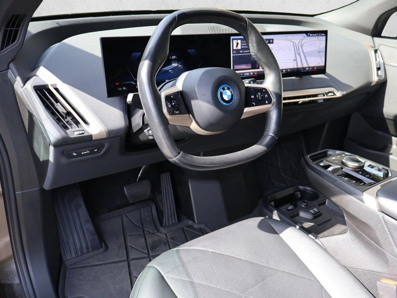 Thumbnail: 2024 BMW iX - 3