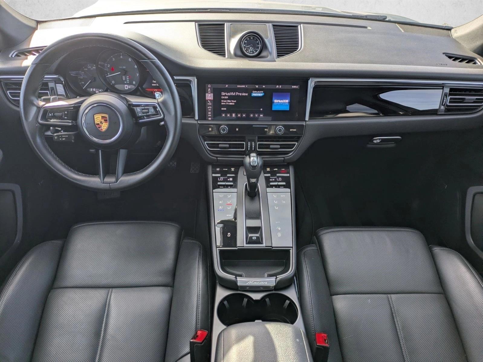 Thumbnail: 2022 Porsche Macan - 4