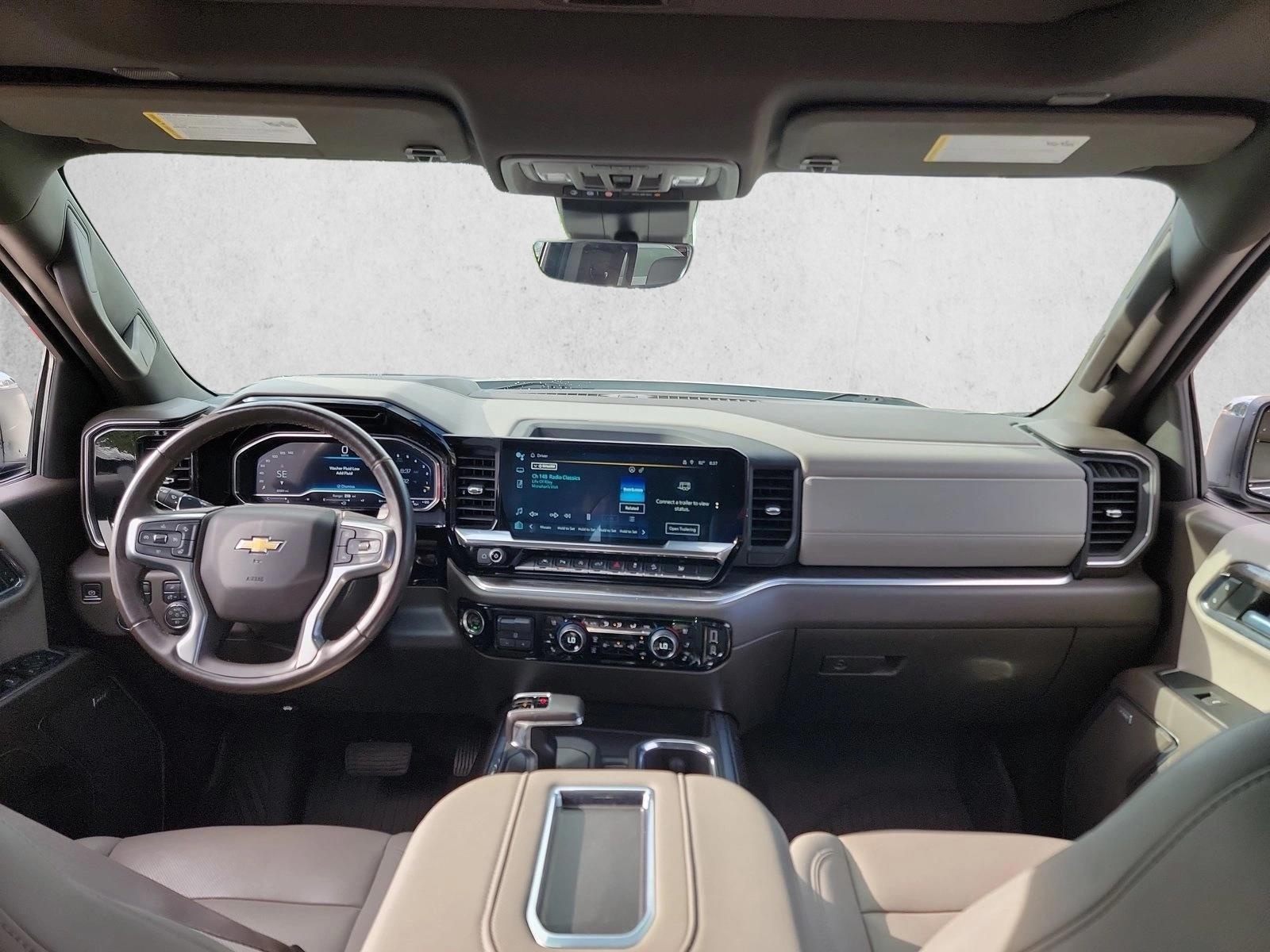Thumbnail: 2022 Chevrolet Silverado 1500 - 3