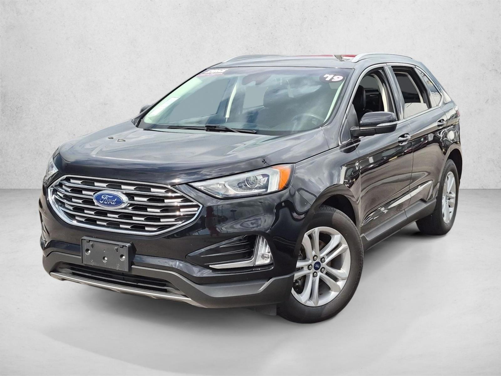 Thumbnail: 2019 Ford Edge - 1
