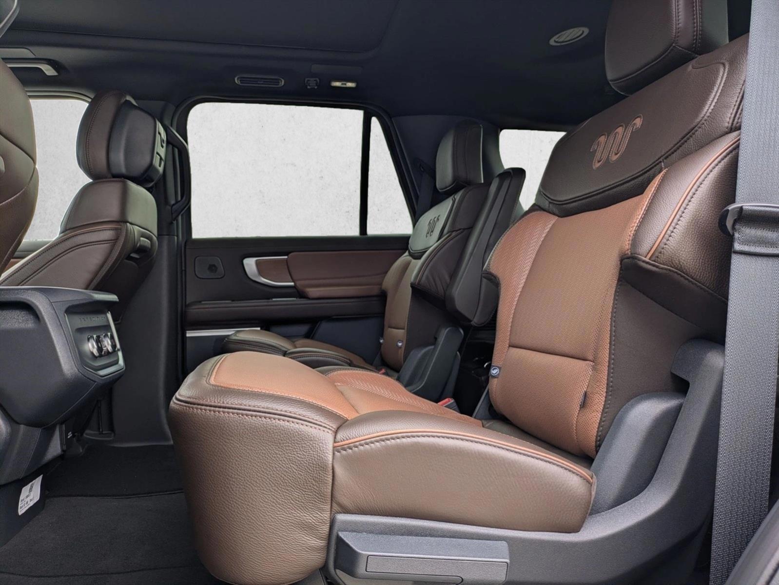 Thumbnail: 2026 Ford Expedition - 6