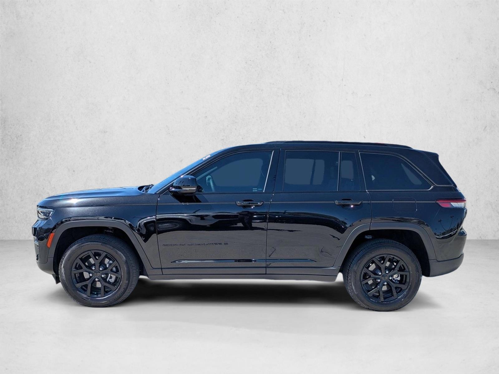 Thumbnail: 2025 Jeep Grand Cherokee - 2
