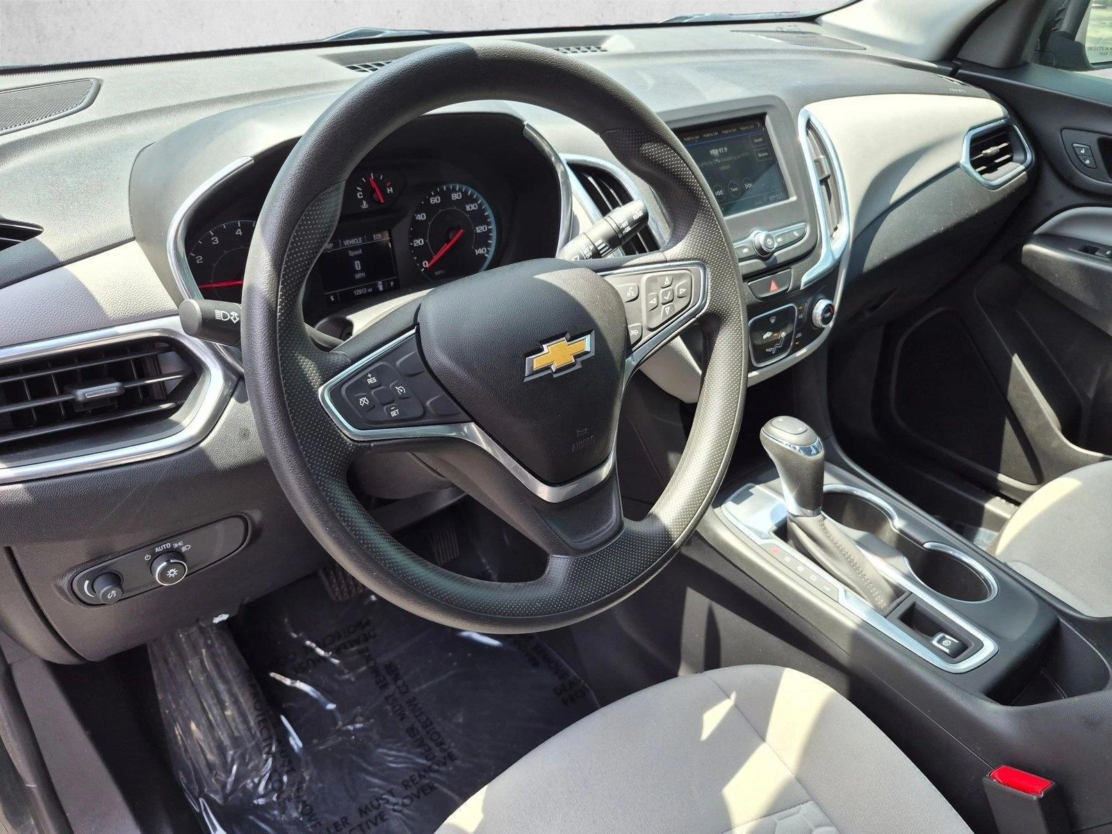 Thumbnail: 2019 Chevrolet Equinox - 3