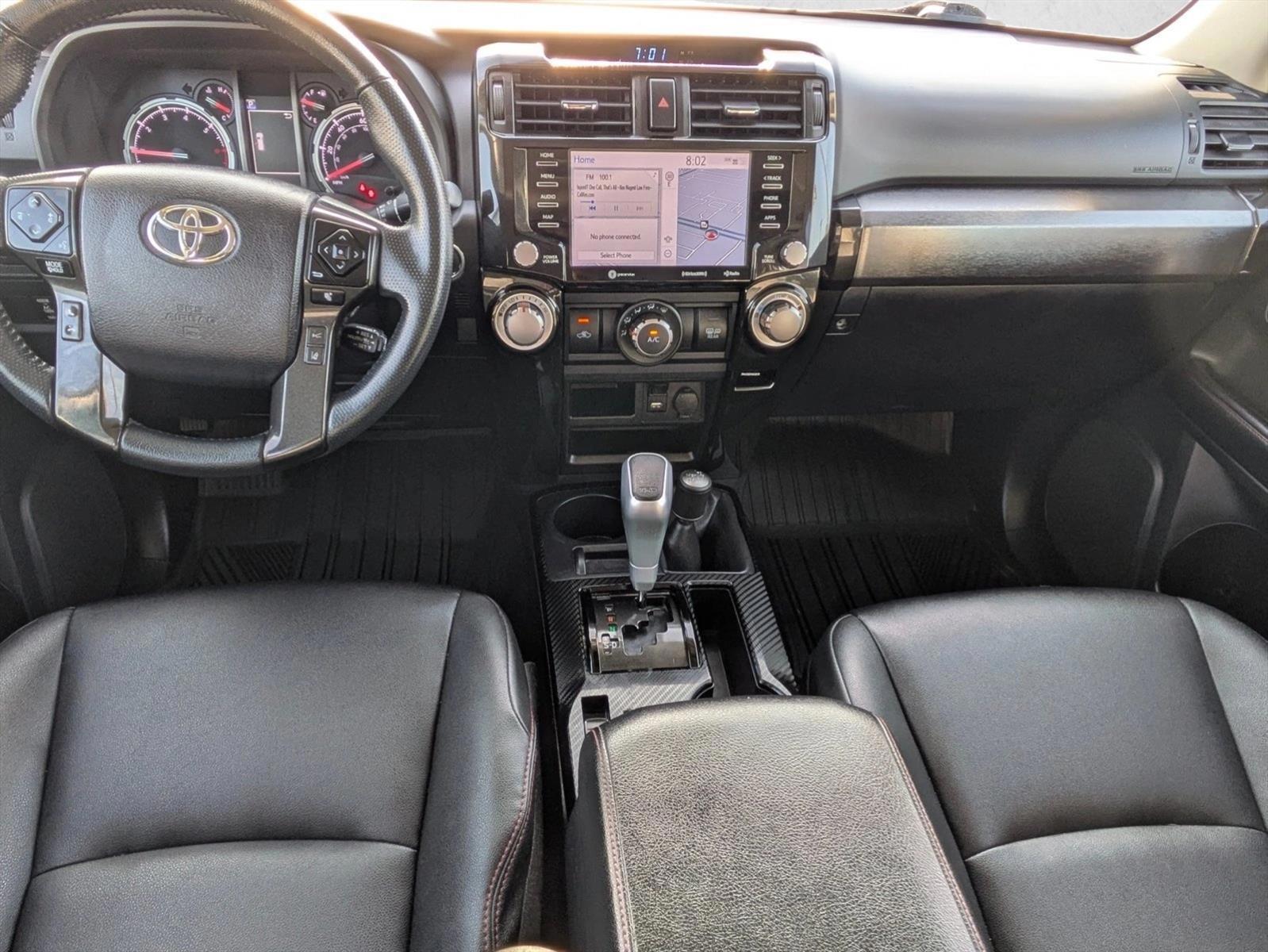 Thumbnail: 2022 Toyota 4Runner - 3