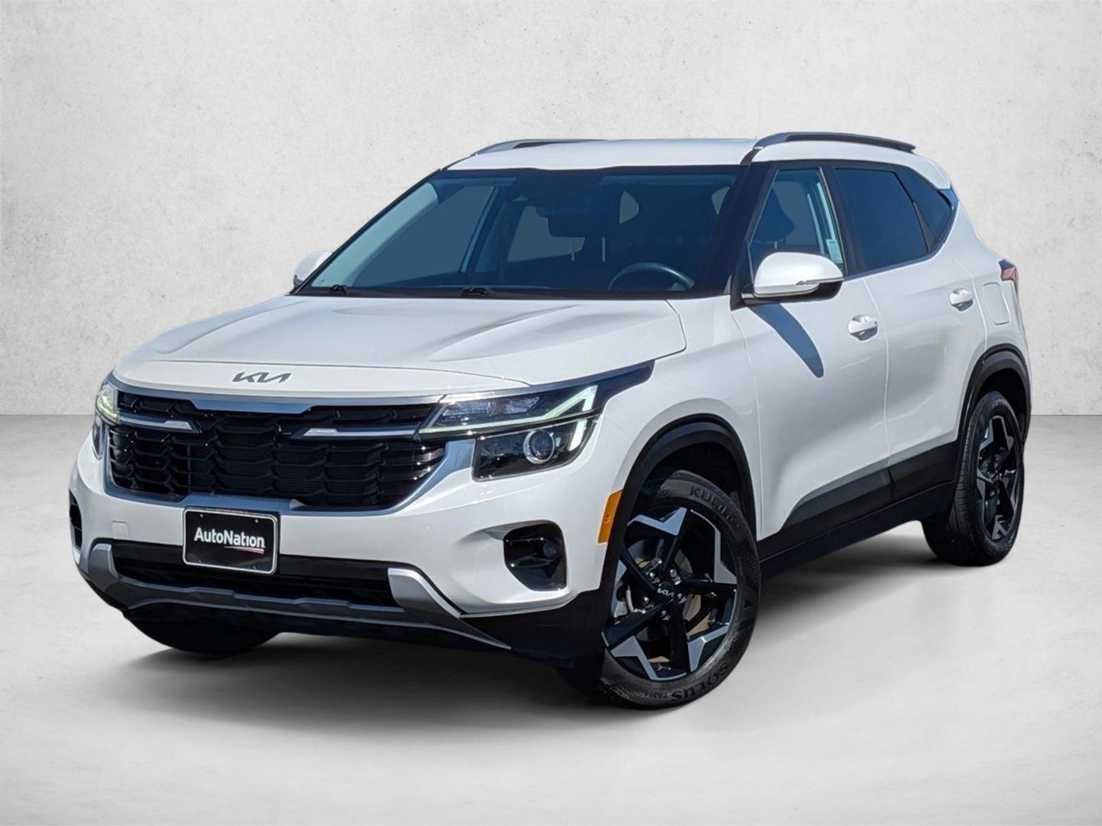 Thumbnail: 2024 Kia Seltos - 1