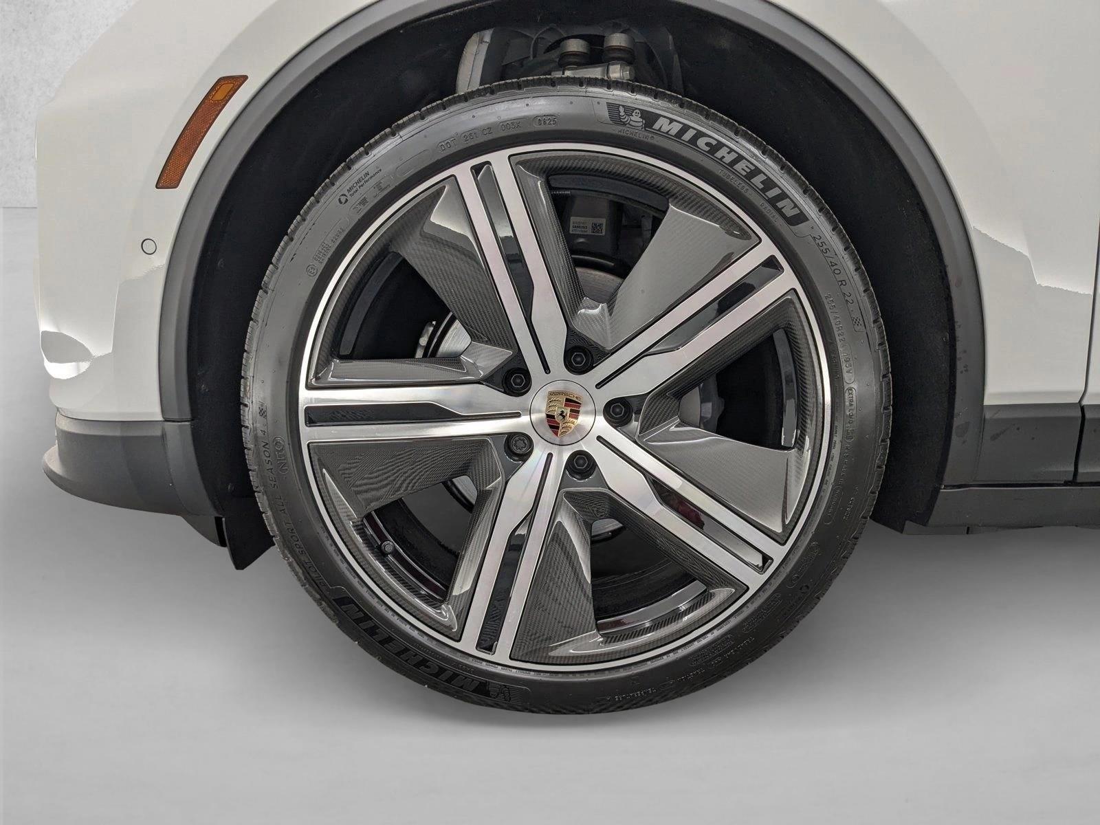 2025 Porsche Macan Base - Photo 23