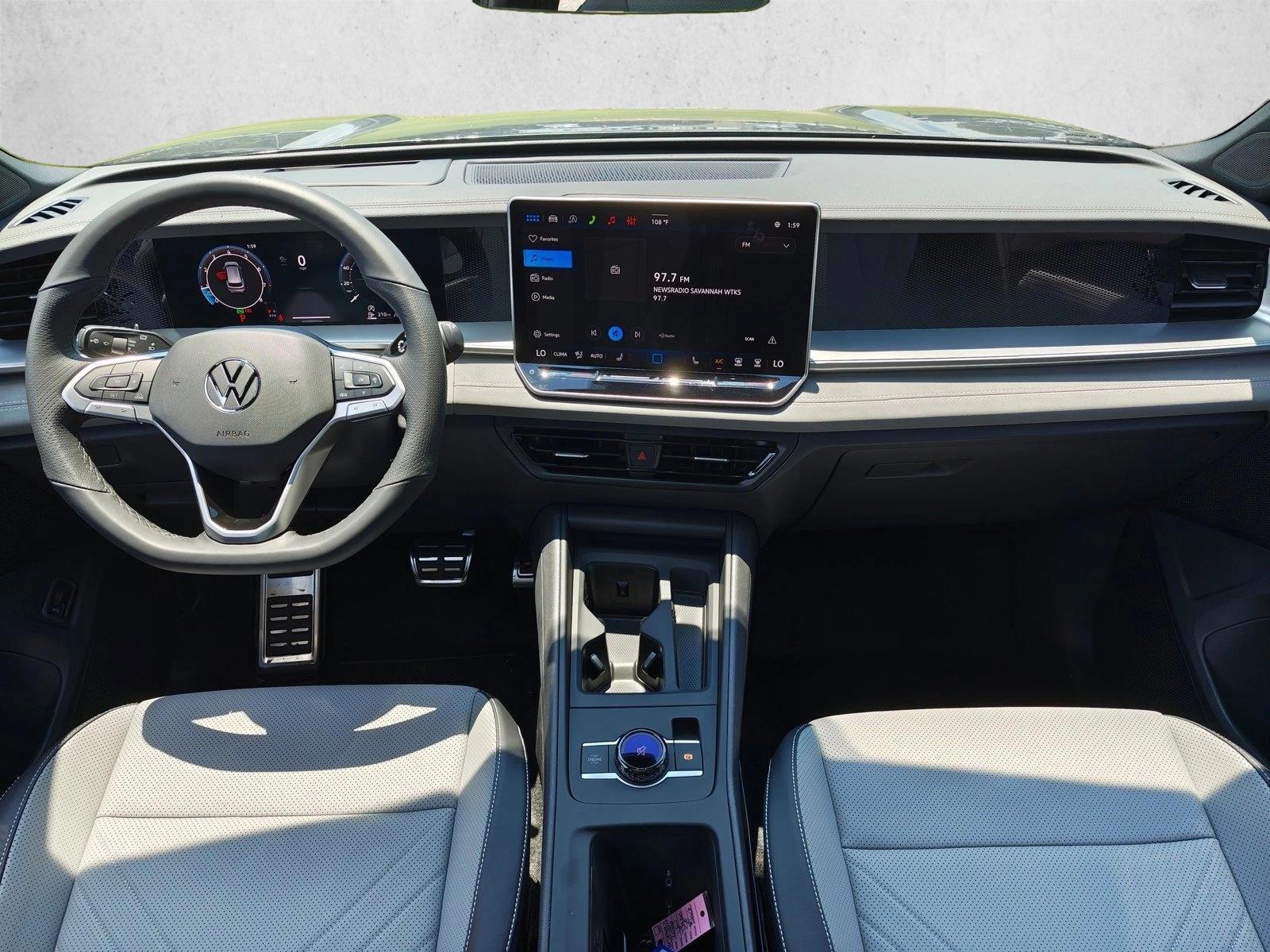 Thumbnail: 2026 Volkswagen Tiguan - 3