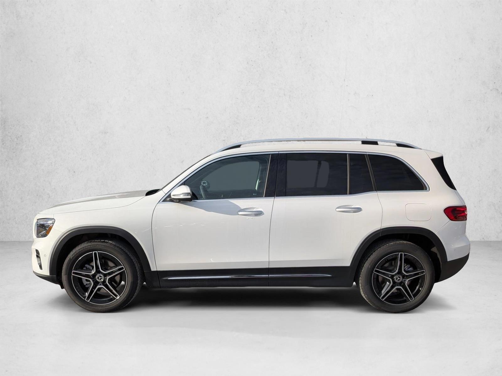Thumbnail: 2026 Mercedes-Benz GLB - 2