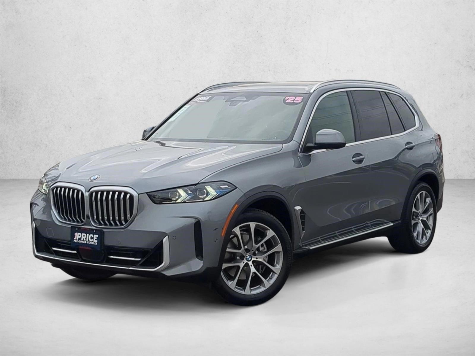 Thumbnail: 2025 BMW X5 - 1