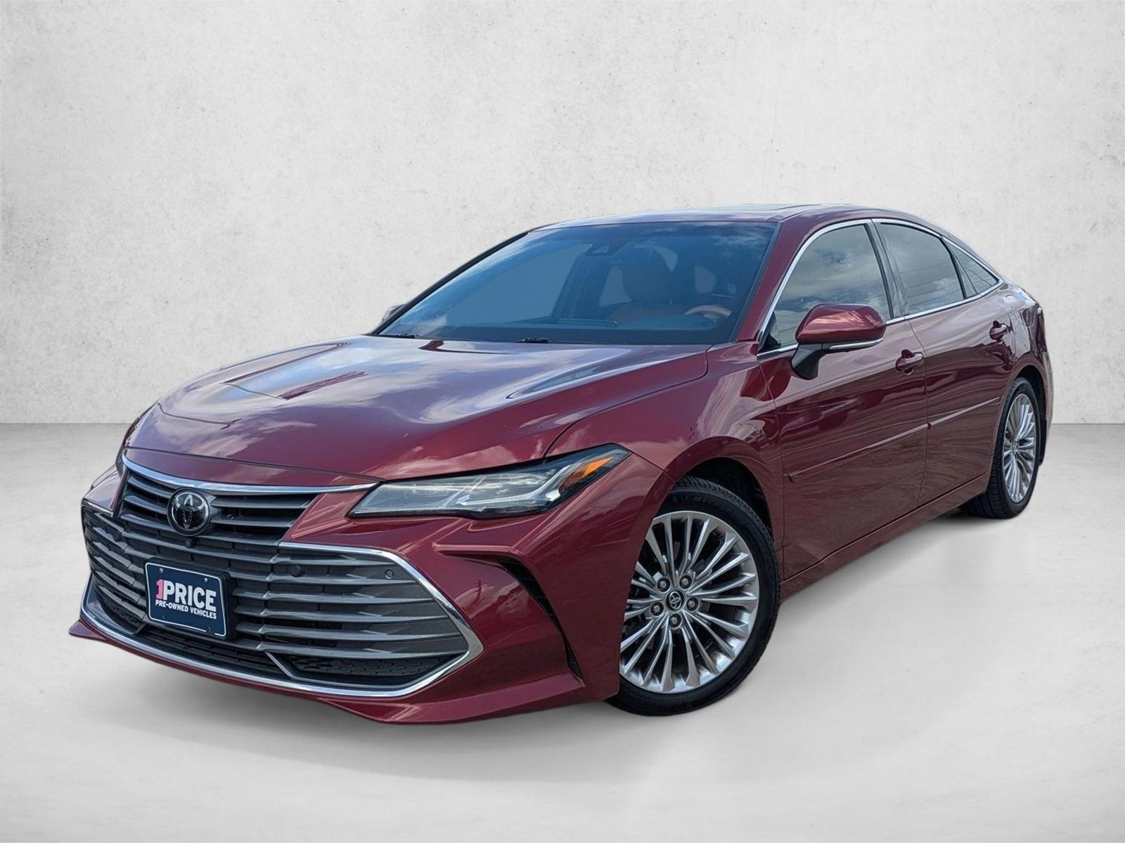 Thumbnail: 2019 Toyota Avalon - 1