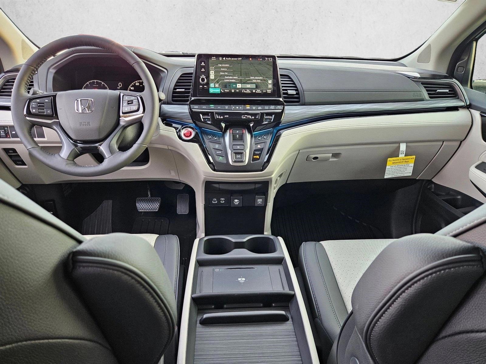 Thumbnail: 2026 Honda Odyssey - 3