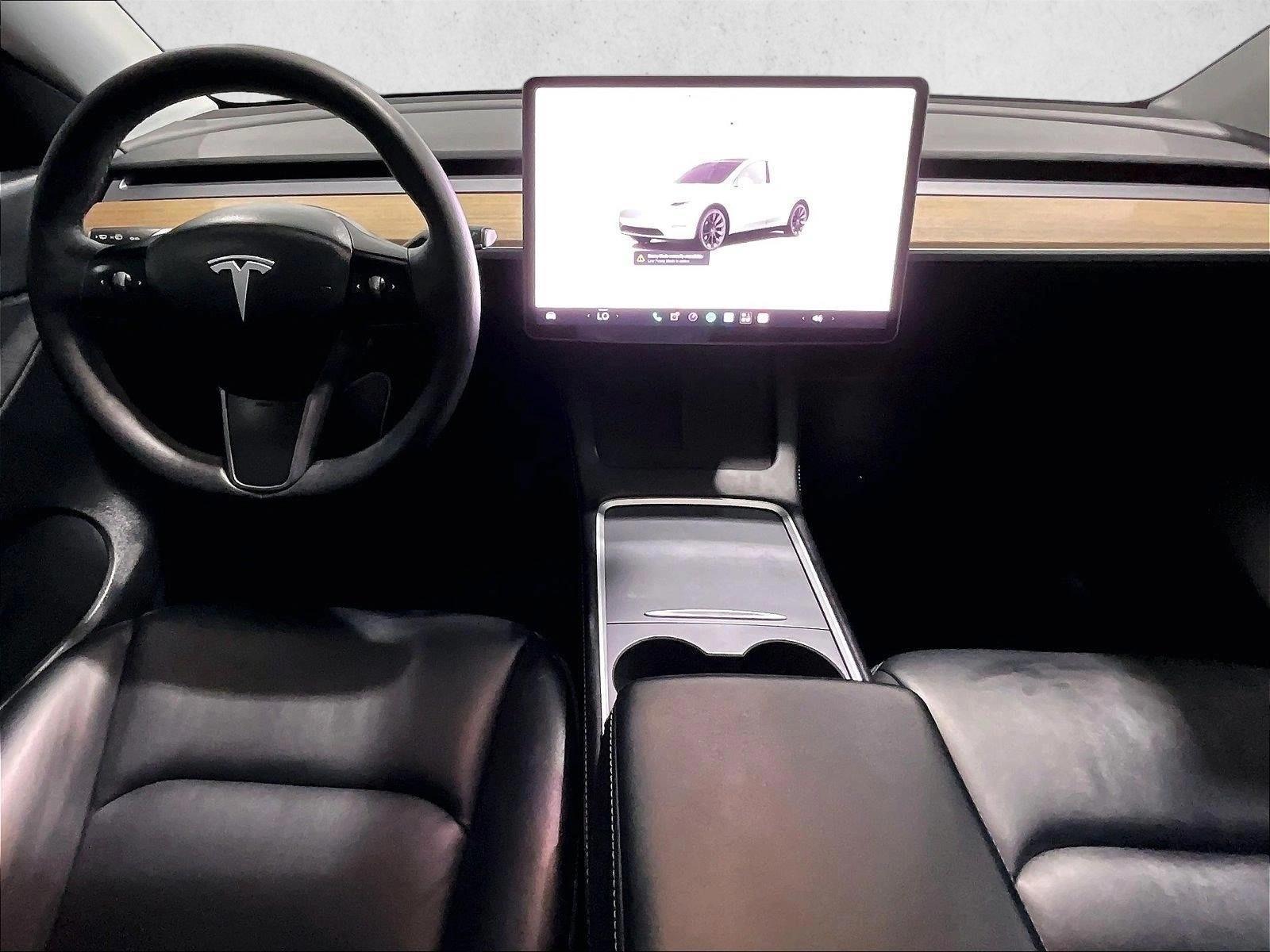 Thumbnail: 2022 Tesla Model Y - 3