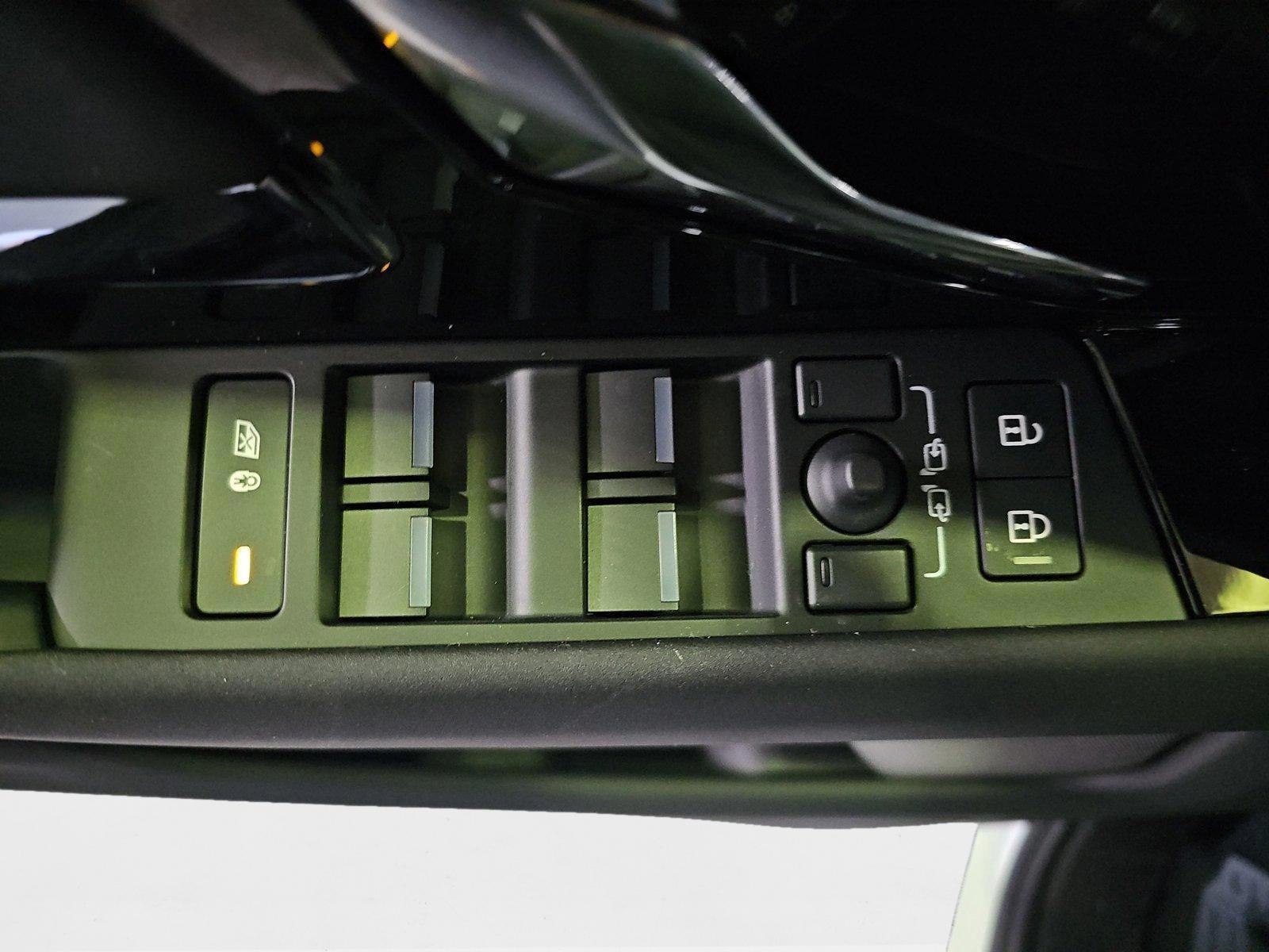 2026 Land Rover Range Rover Evoque S - Photo 28