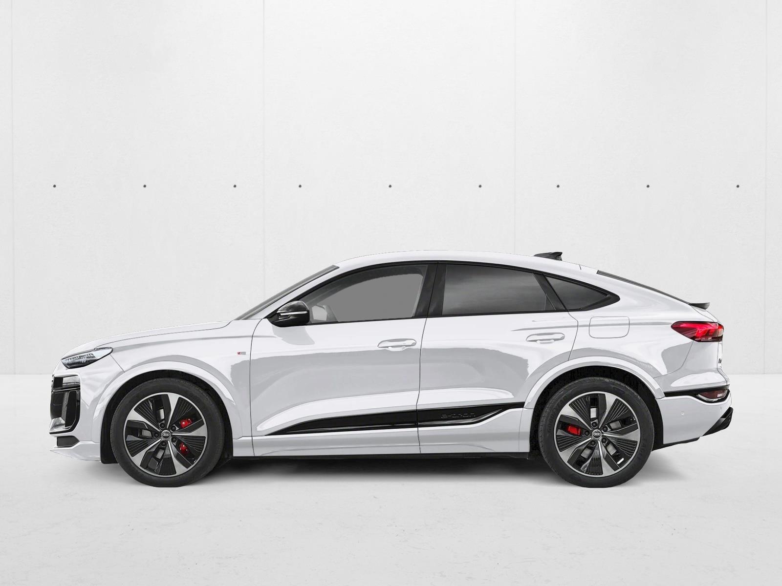Thumbnail: 2027 Audi Q6 e-tron - 2