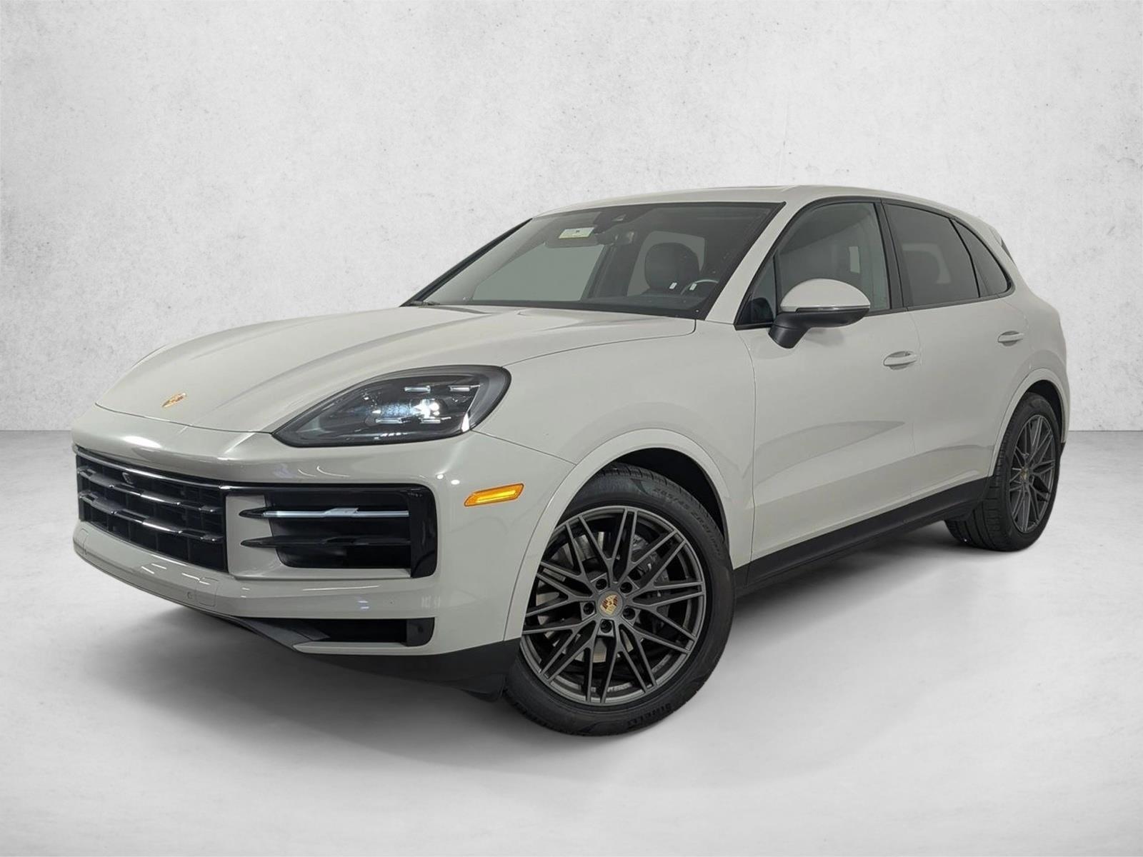 2024 Porsche Cayenne -'s photo