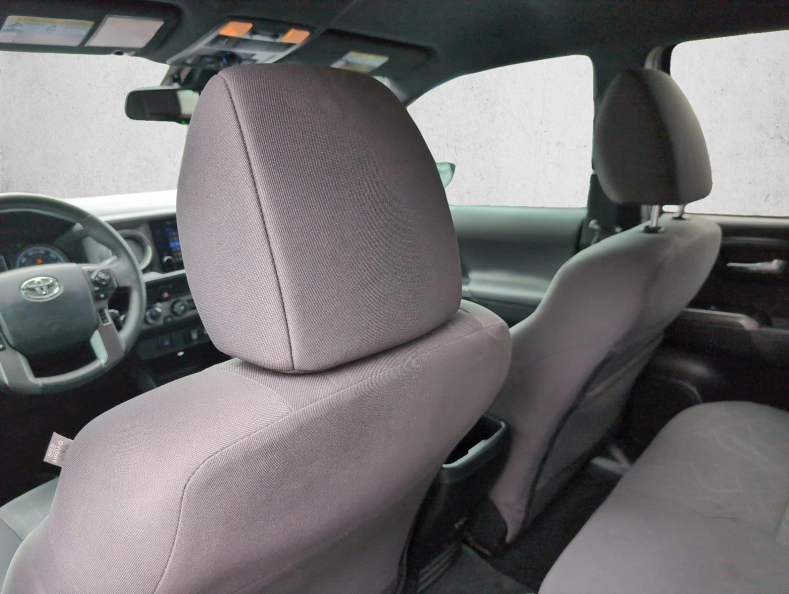 Thumbnail: 2019 Toyota Tacoma - 3