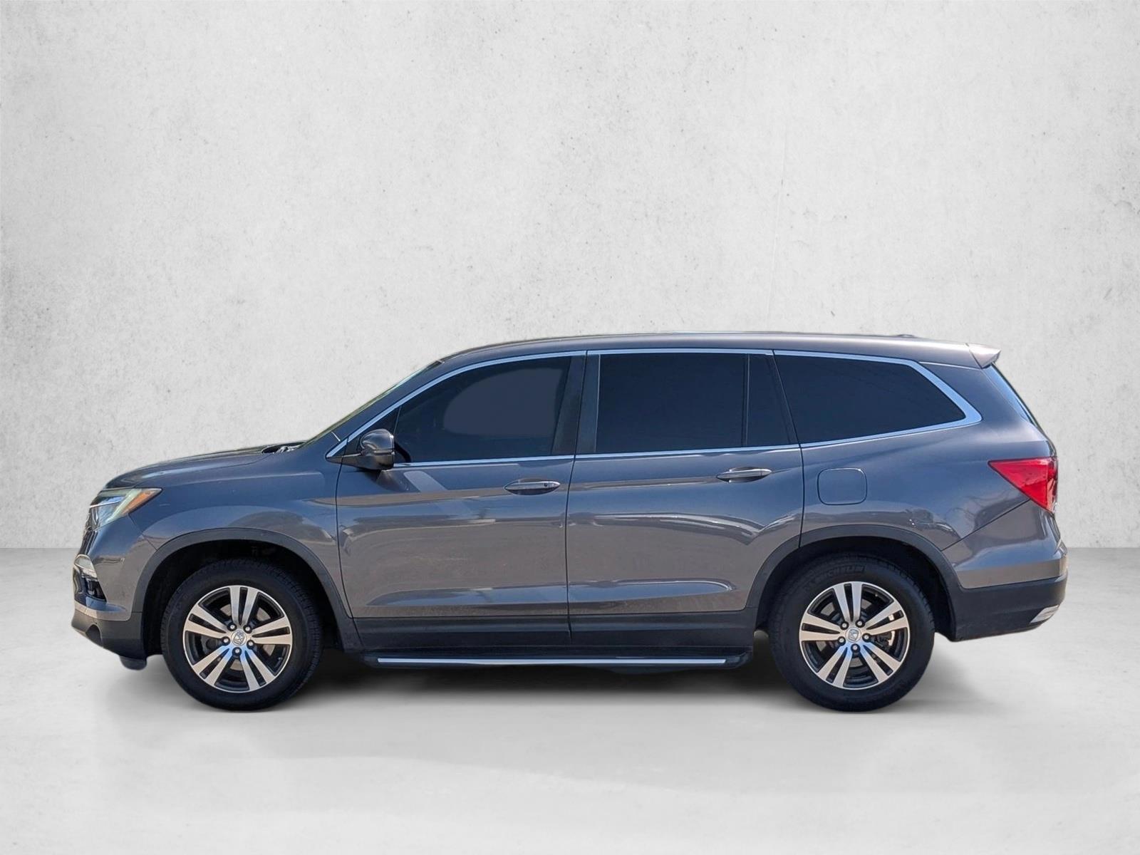 Thumbnail: 2017 Honda Pilot - 2