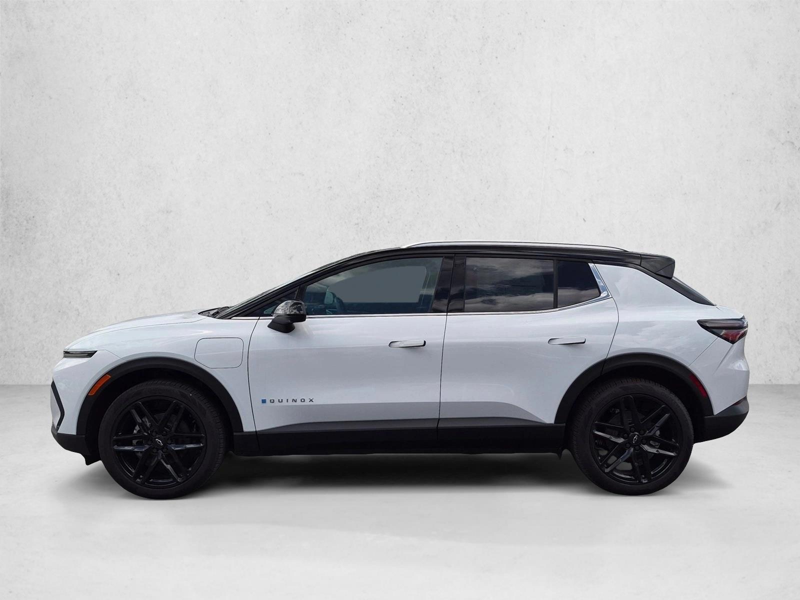Thumbnail: 2026 Chevrolet Equinox - 2