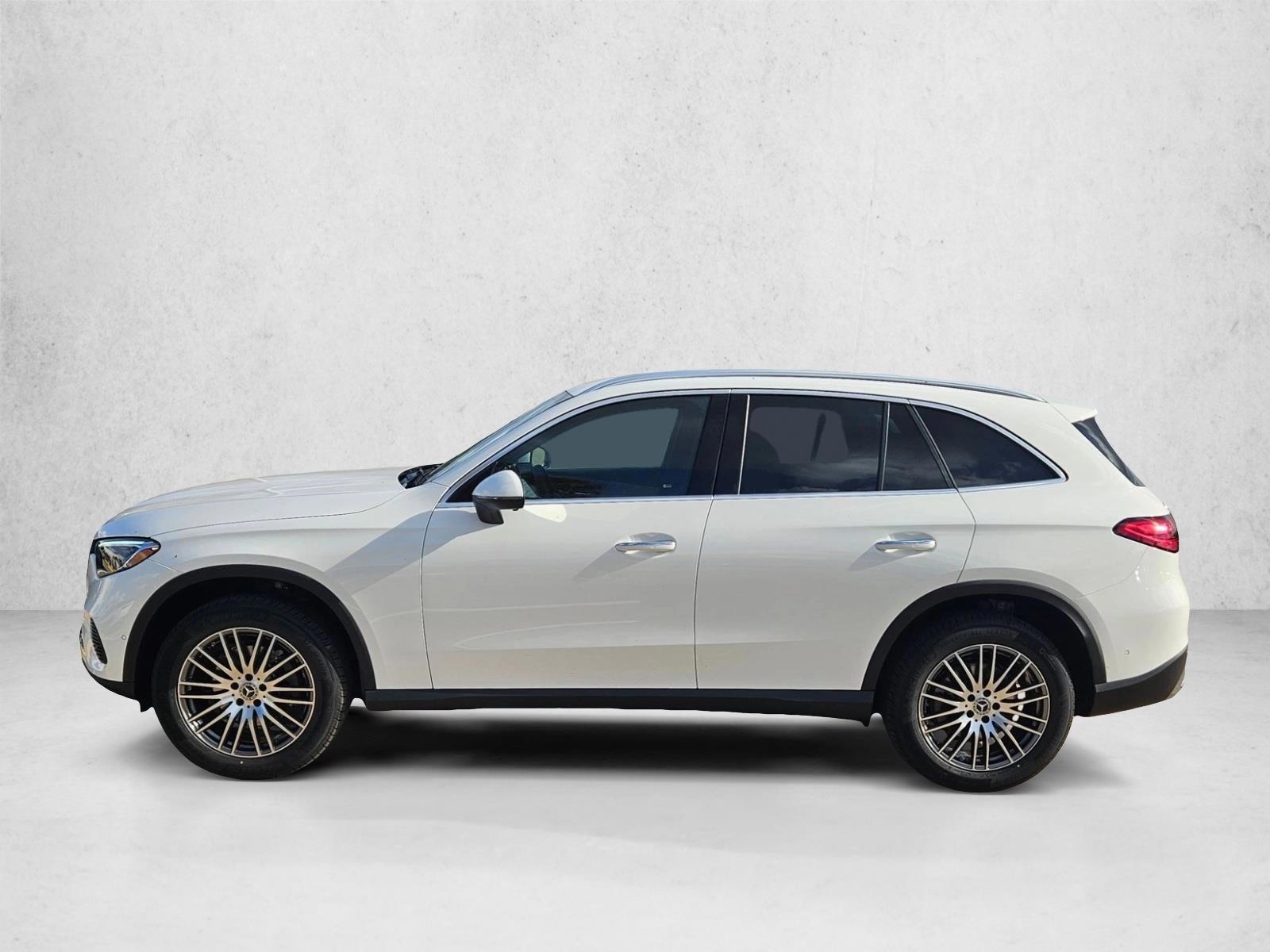 Thumbnail: 2026 Mercedes-Benz GLC - 2