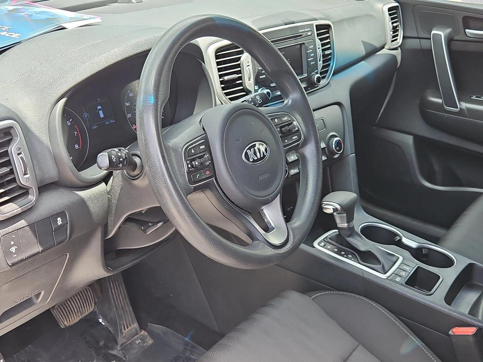 Thumbnail: 2017 Kia Sportage - 3