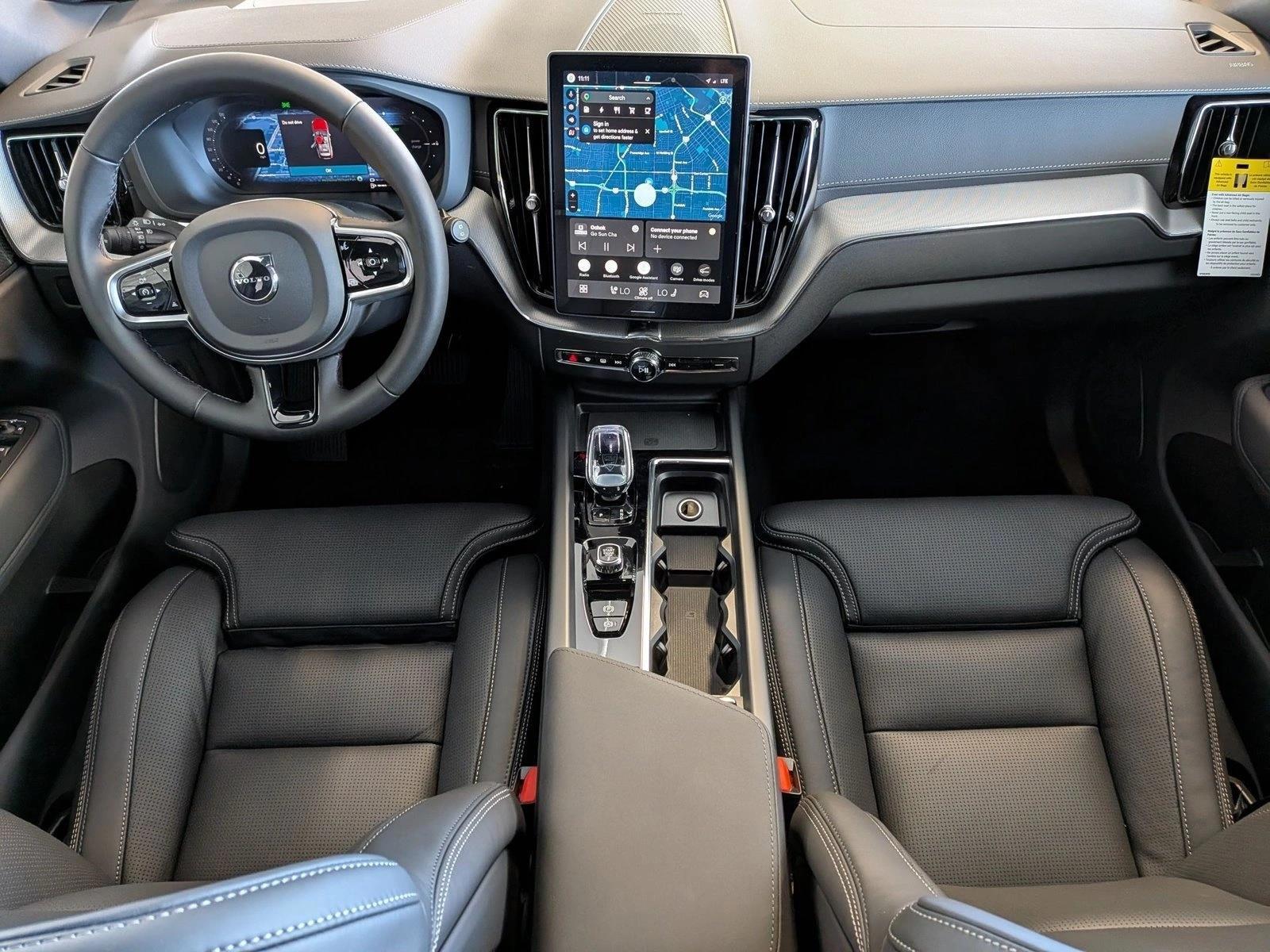 Thumbnail: 2026 Volvo XC60 - 3