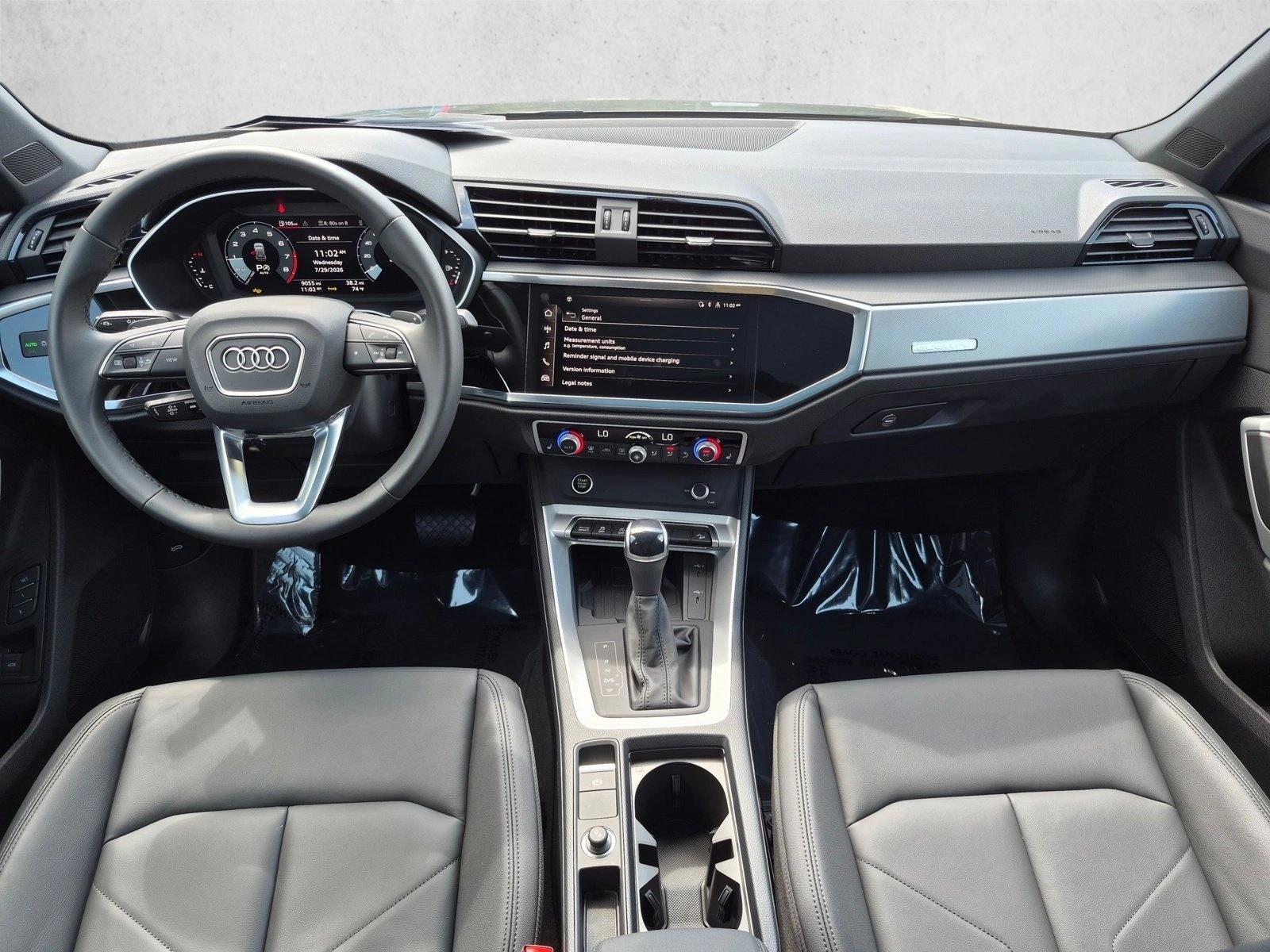 Thumbnail: 2025 Audi Q3 - 3