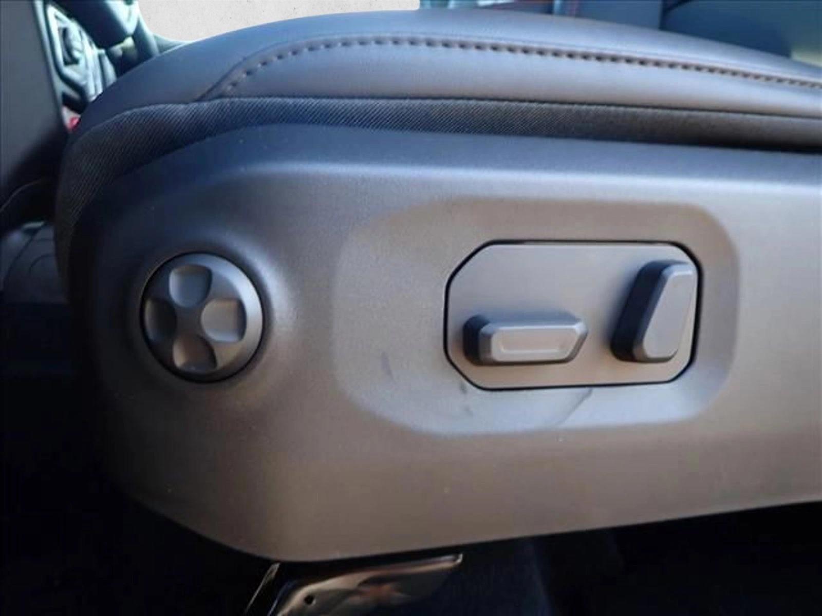 Thumbnail: 2026 Jeep Wrangler - 3