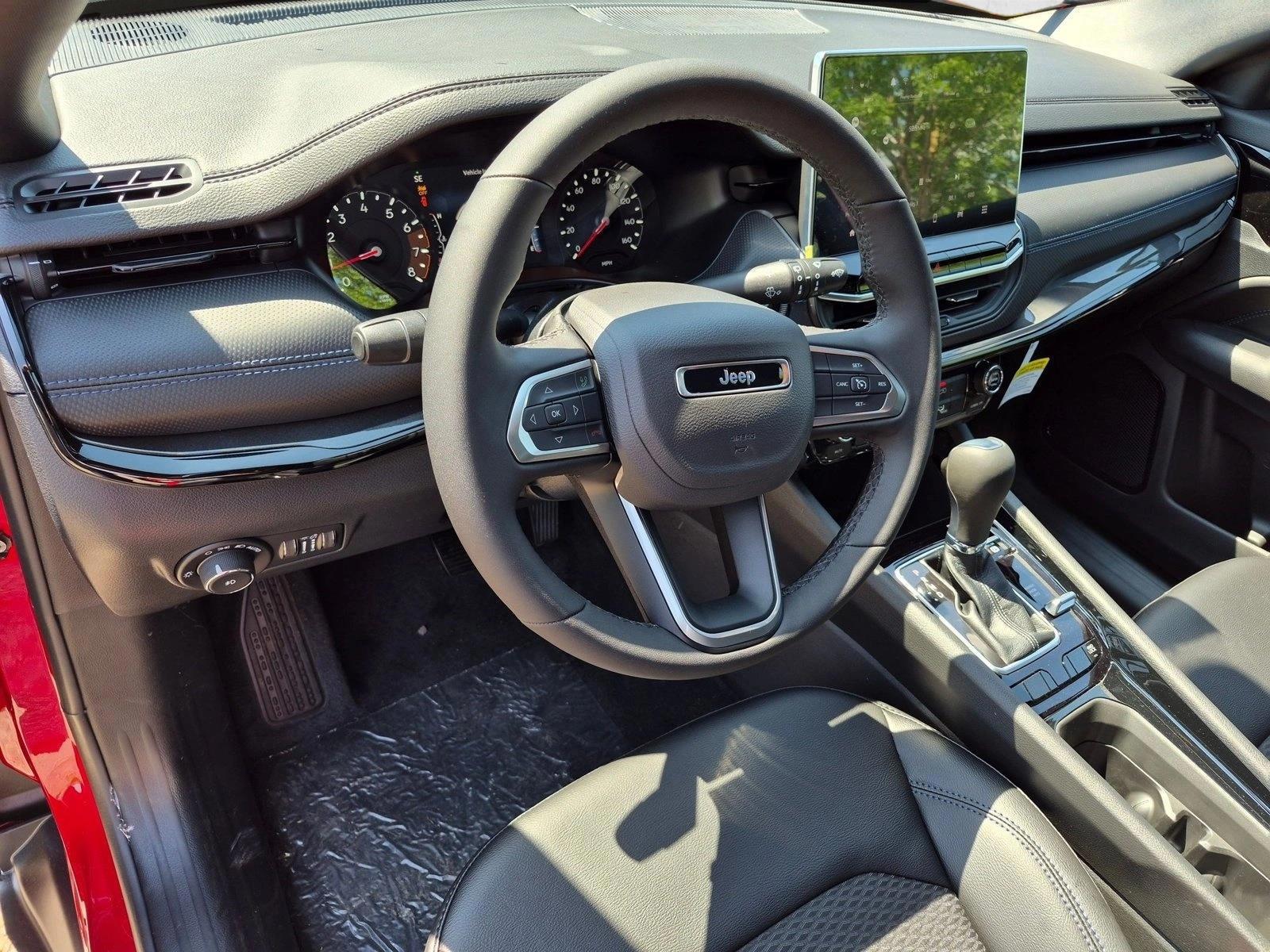 Thumbnail: 2026 Jeep Compass - 3