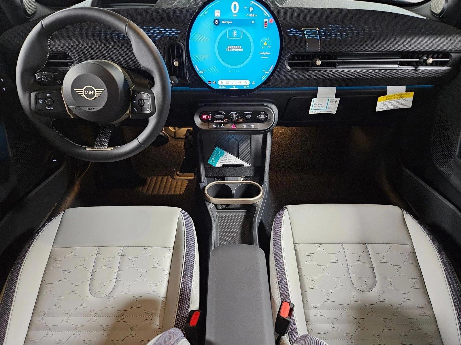 Thumbnail: 2026 MINI Cooper Hardtop - 3