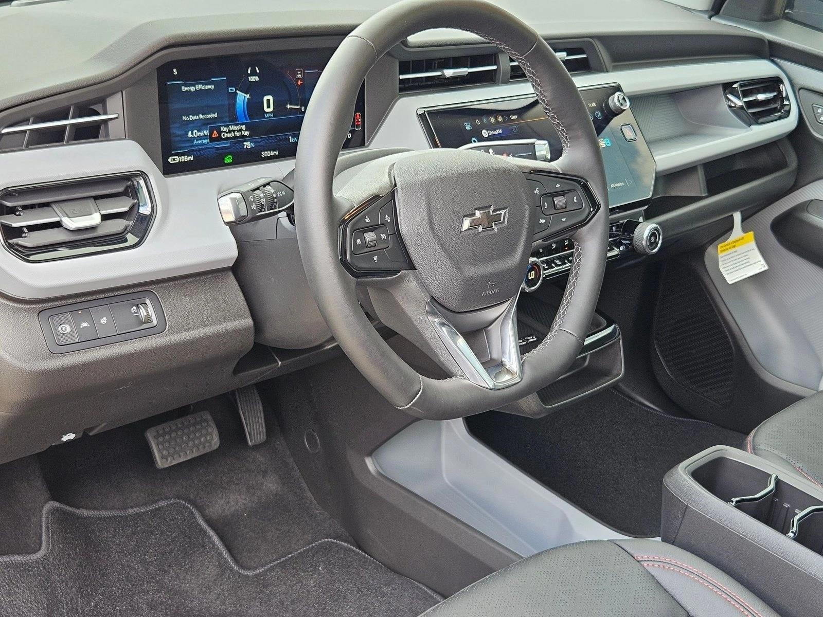 Thumbnail: 2027 Chevrolet Bolt EV - 3