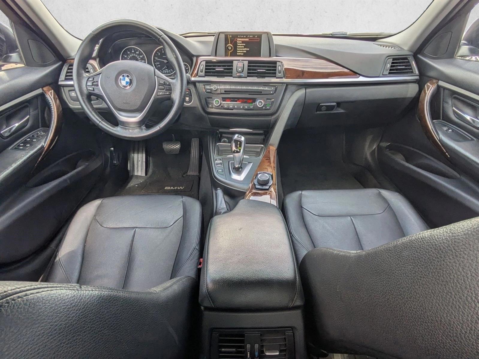 Thumbnail: 2014 BMW 3 Series - 3