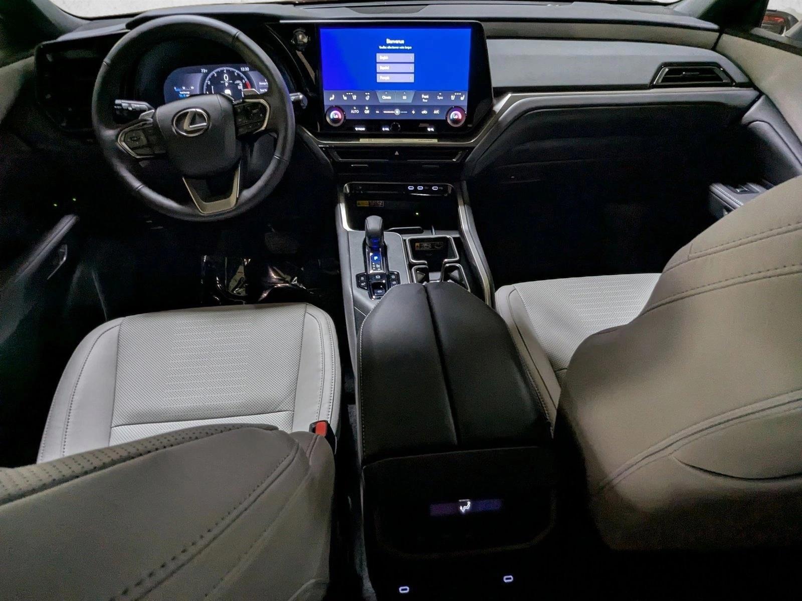 Thumbnail: 2026 Lexus TX - 4