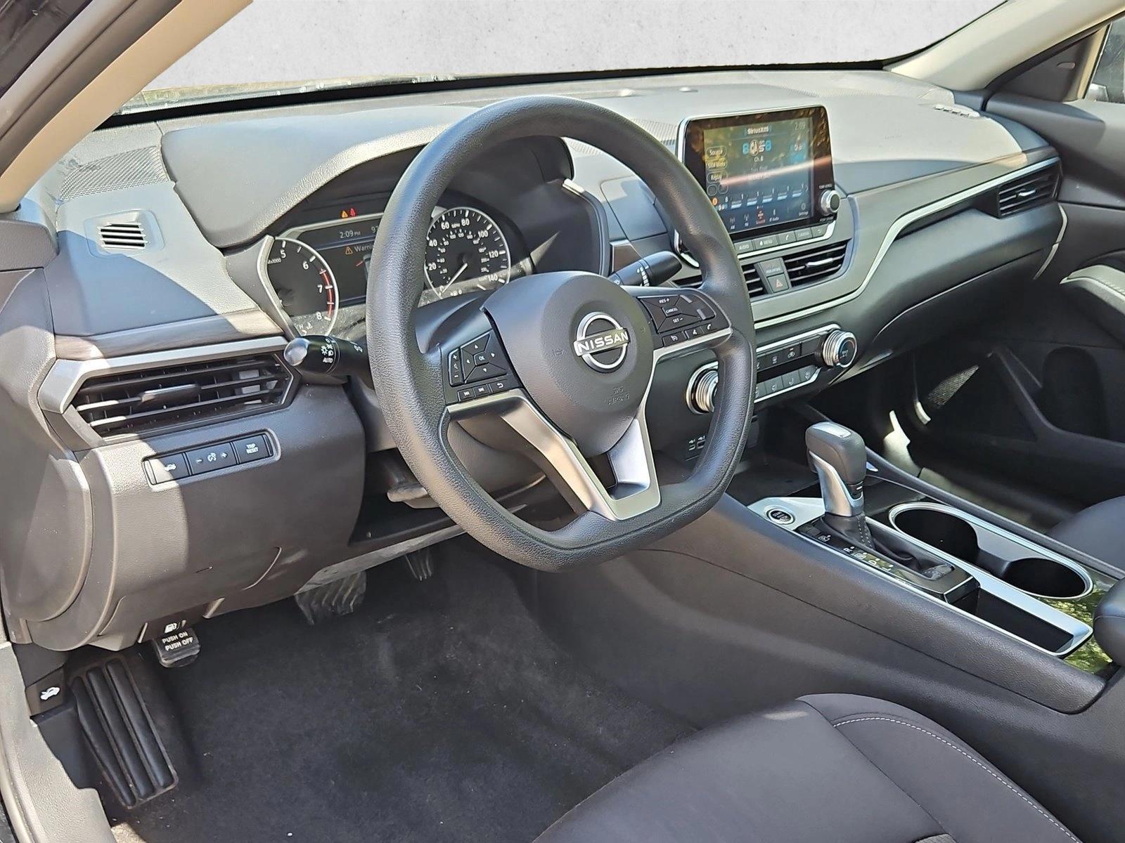 Thumbnail: 2024 Nissan Altima - 3