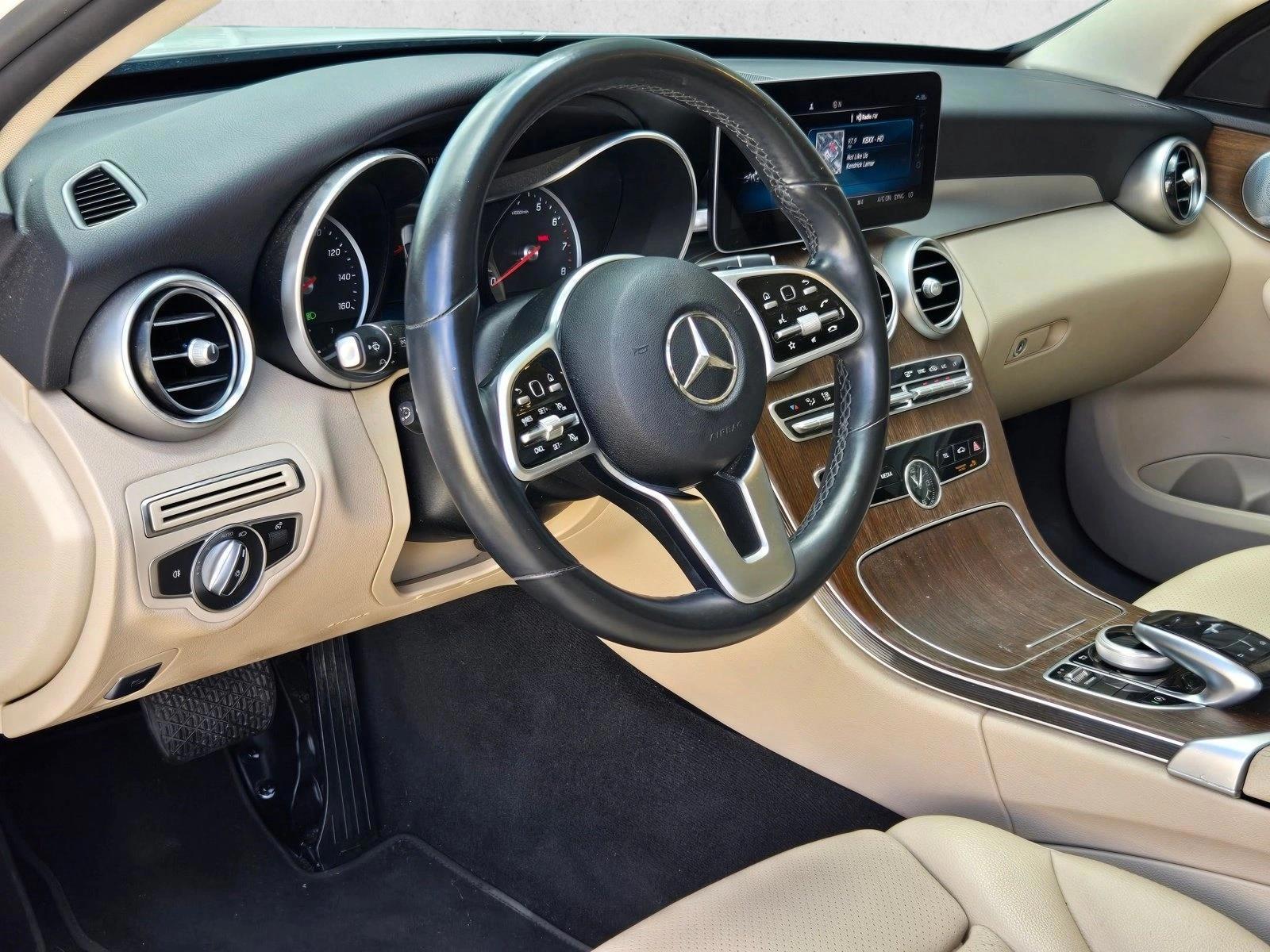 Thumbnail: 2019 Mercedes-Benz C-Class - 3