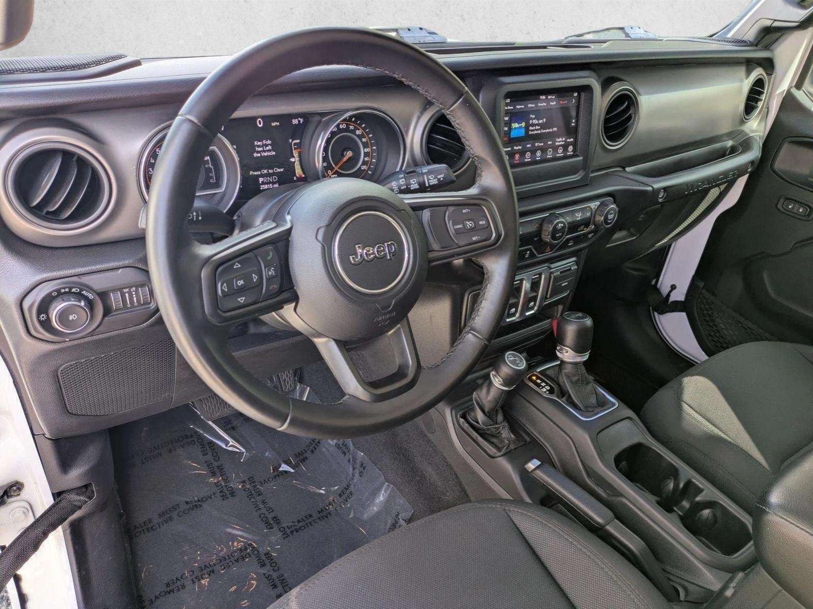 Thumbnail: 2022 Jeep Wrangler - 3
