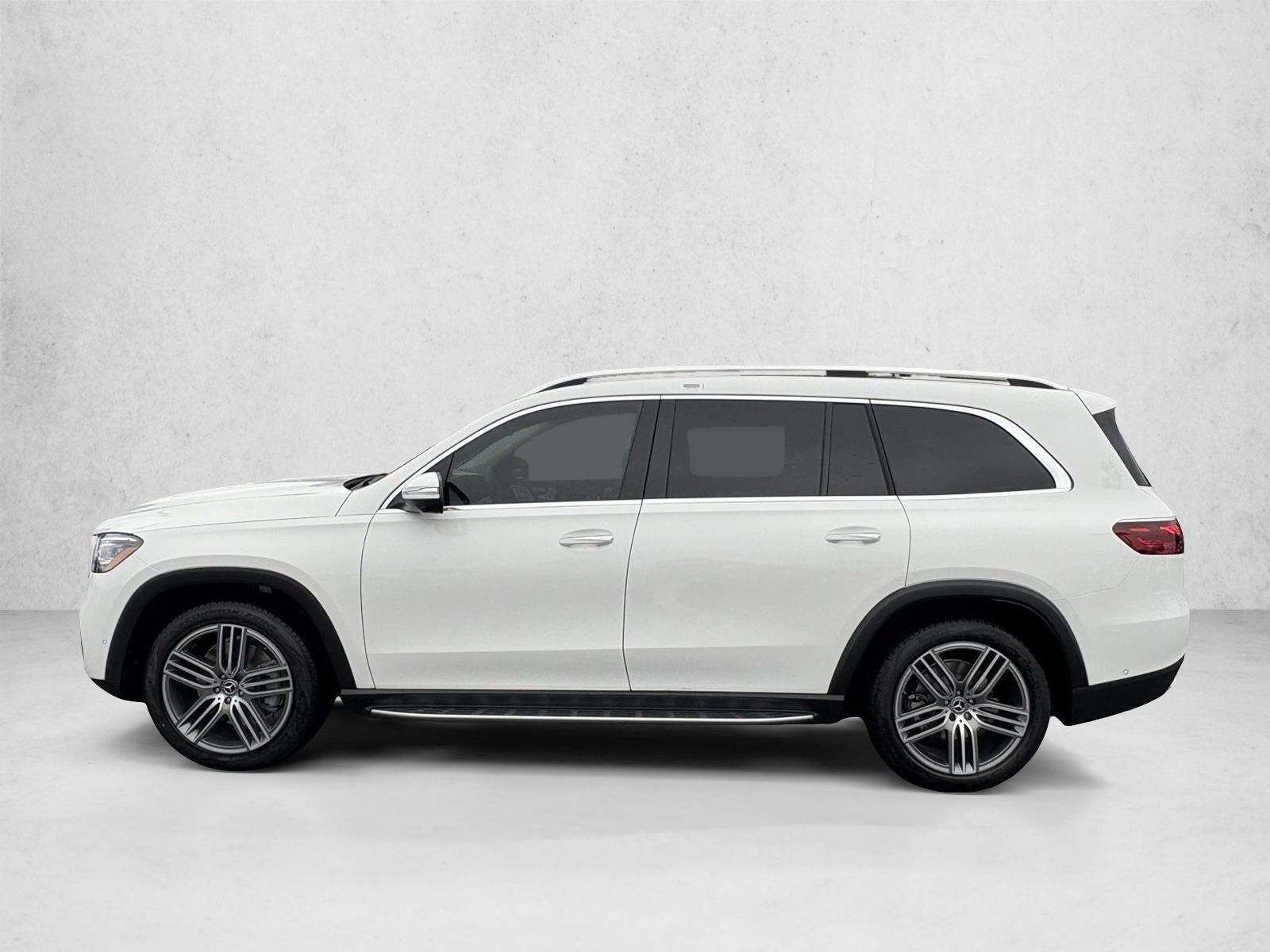 Thumbnail: 2026 Mercedes-Benz GLS - 2