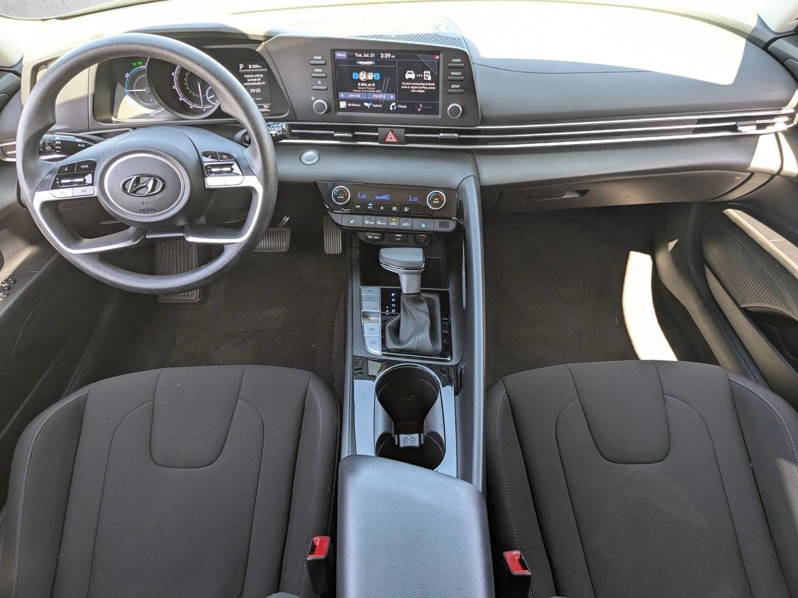 Thumbnail: 2023 Hyundai Elantra - 4