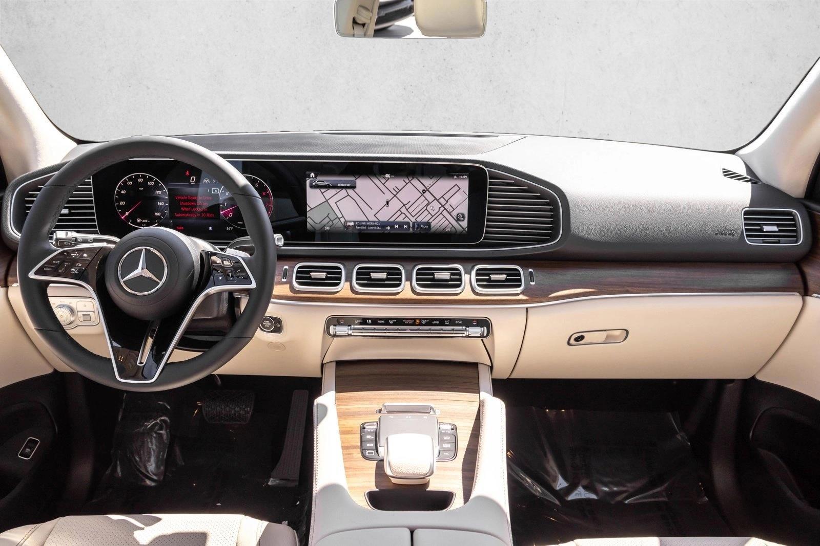 Thumbnail: 2026 Mercedes-Benz GLE - 3